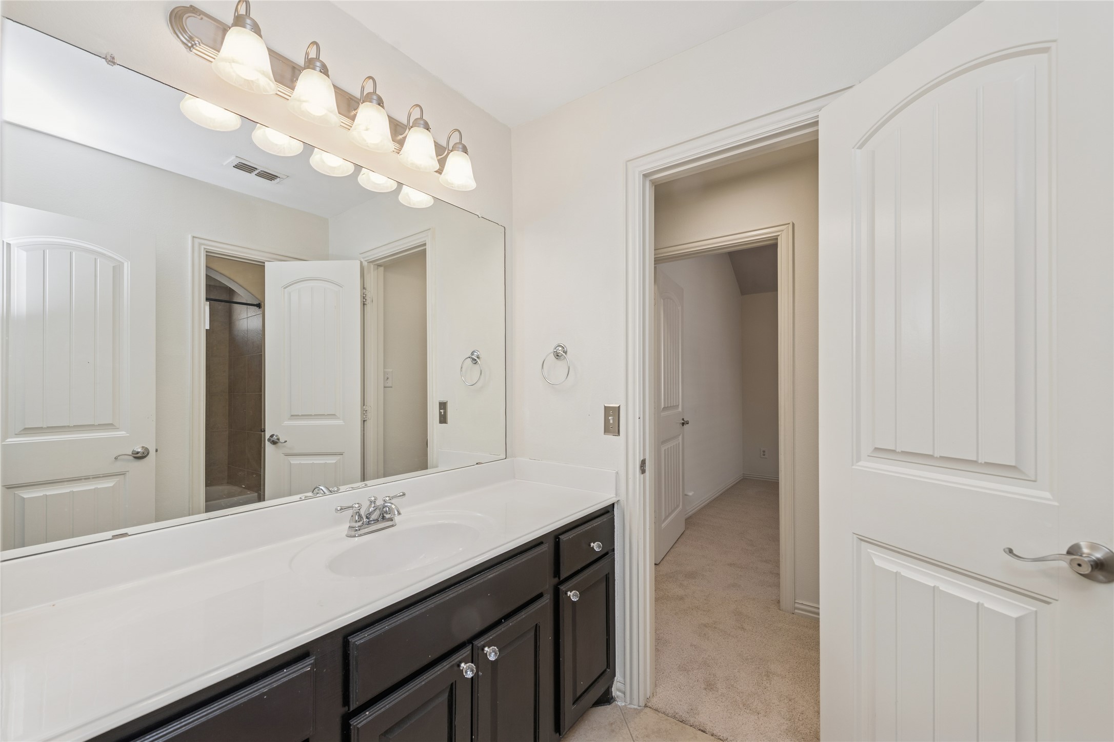 1124 Grant Avenue Lantana TX 76226