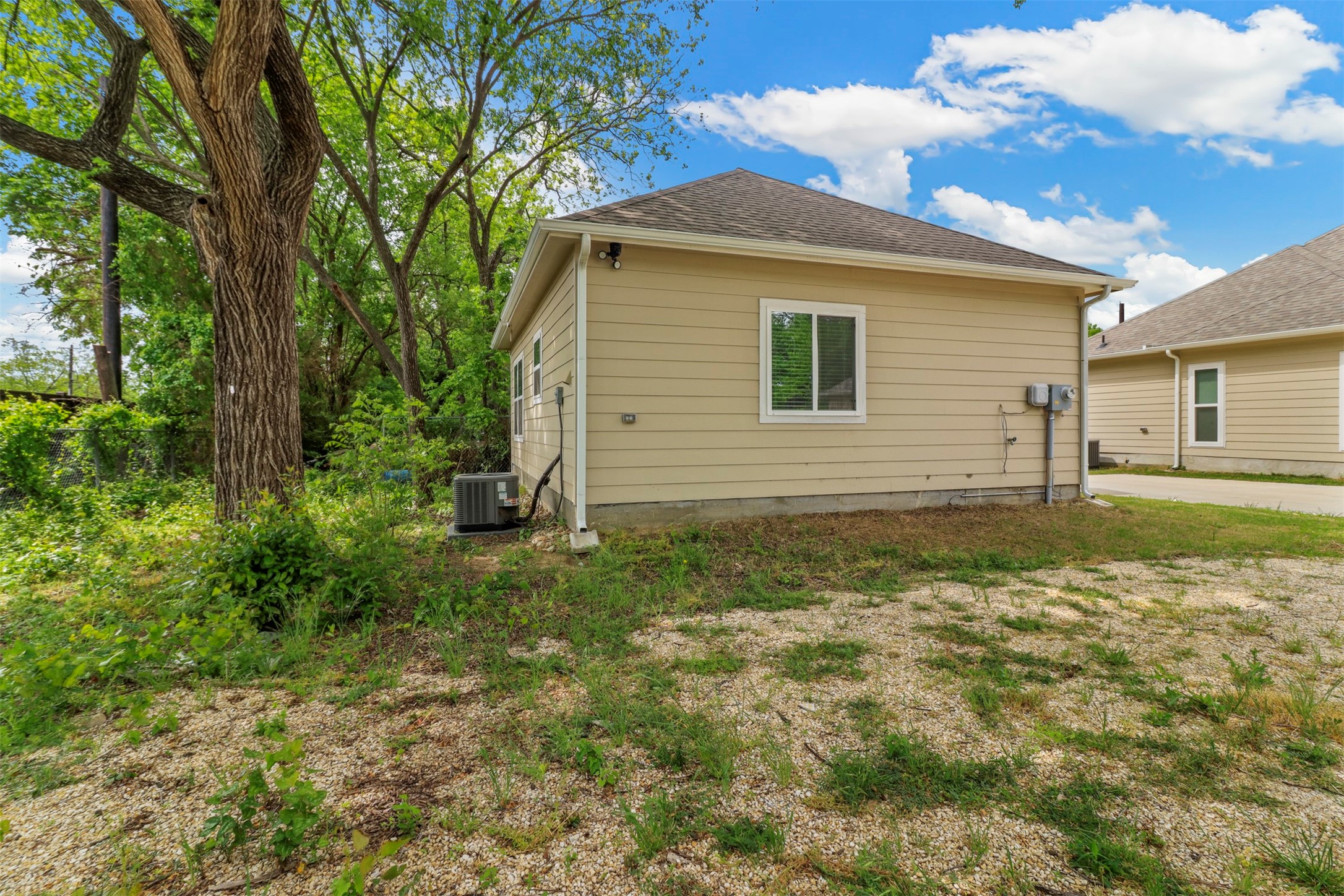 818 Rose Street Denton TX 76209