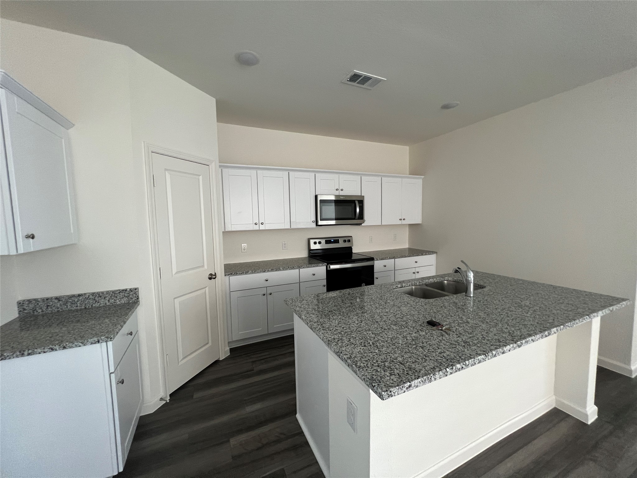 1806 Washington Street Princeton TX 75407