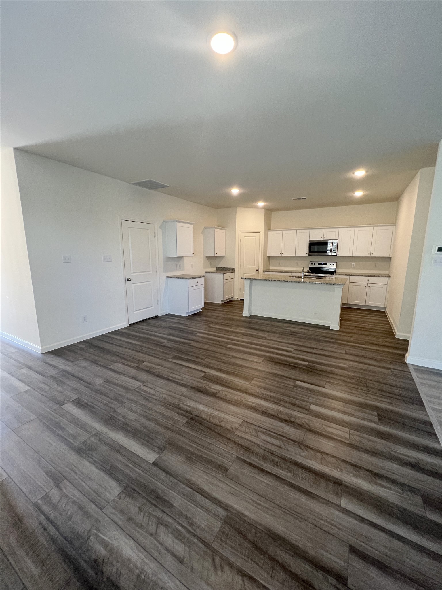 1806 Washington Street Princeton TX 75407
