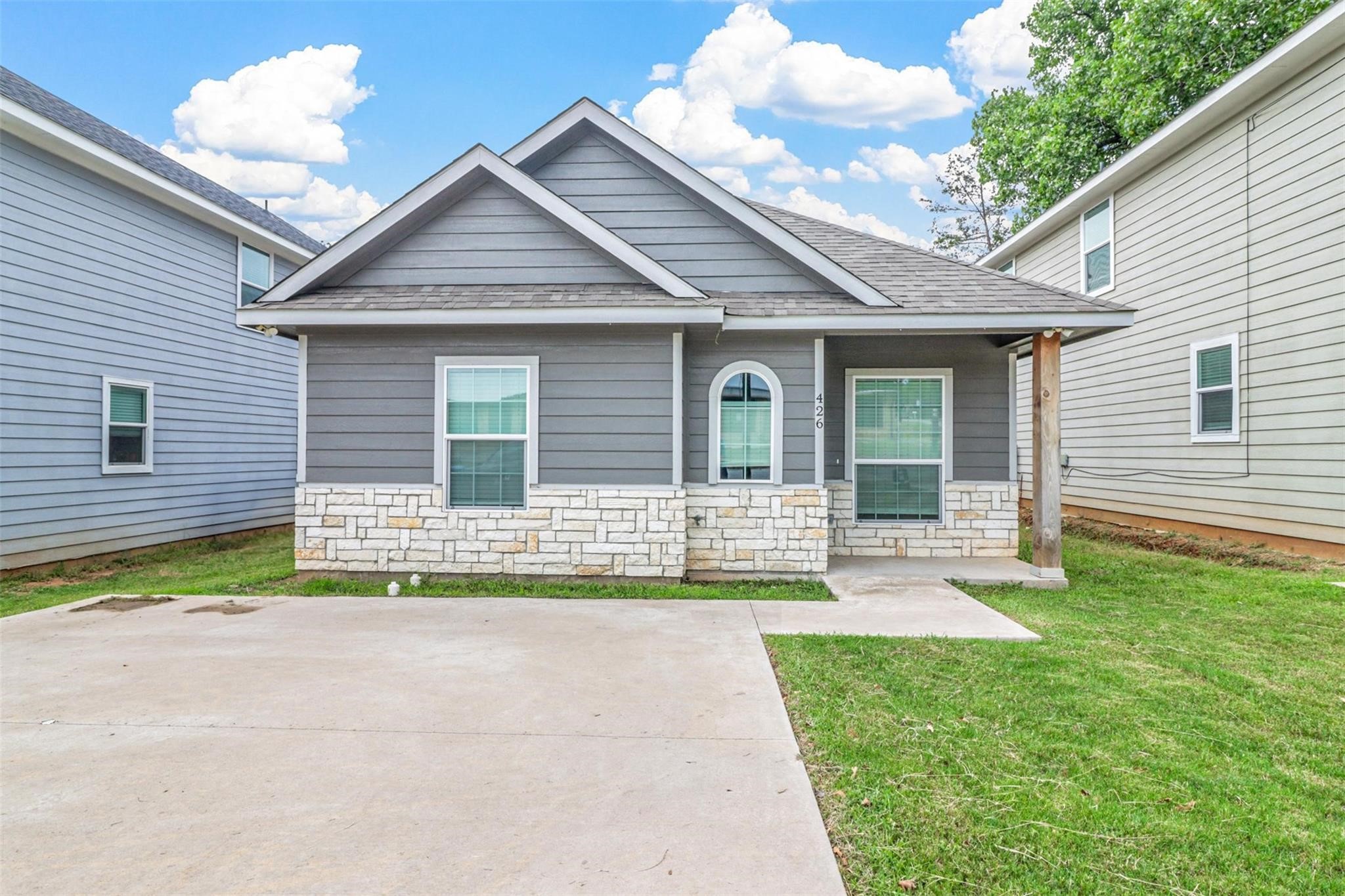 426 W Coffin Street Denison TX 75020