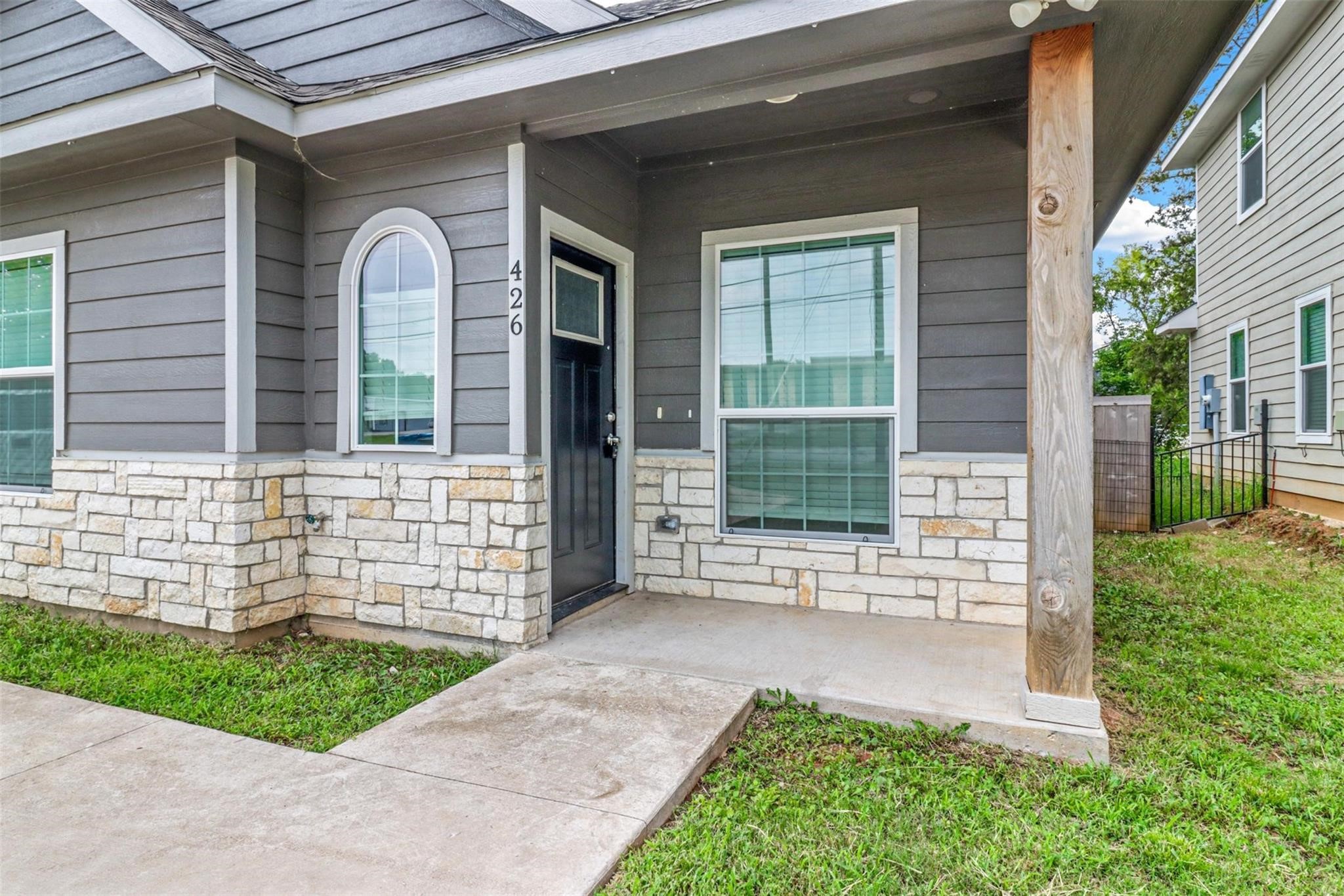 426 W Coffin Street Denison TX 75020