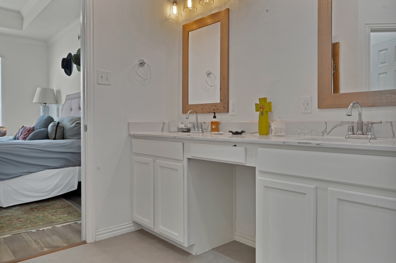 1708 Kittyhawk Drive Little Elm TX 75068