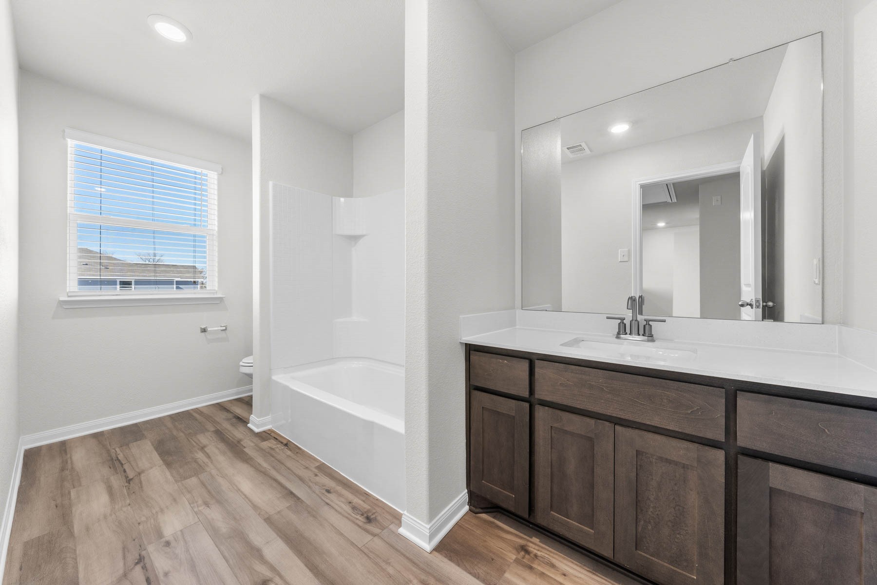6332 Emerald Tree Lane Dallas TX 75241