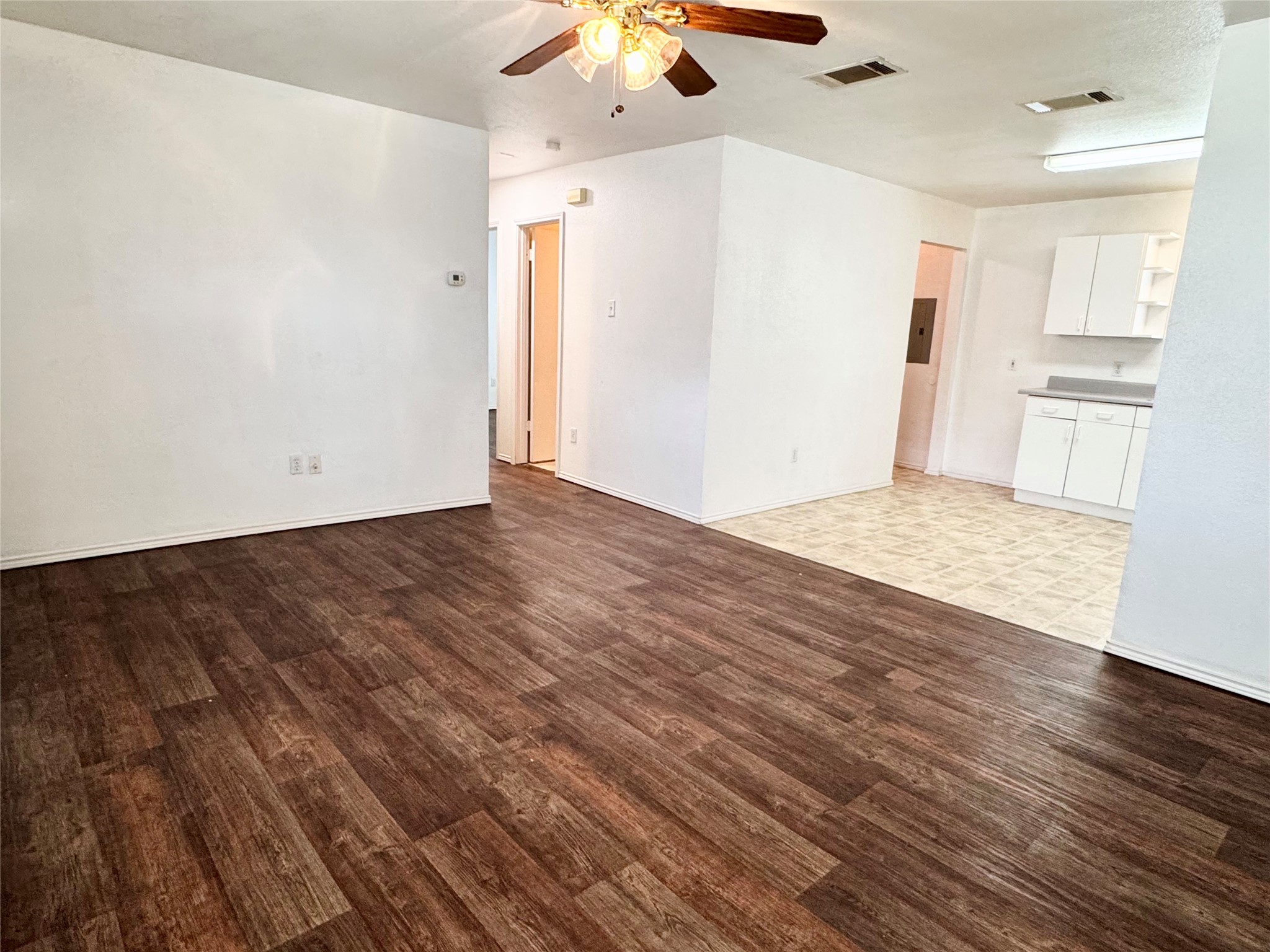 13116 White Settlement Road Fort Worth TX 76108