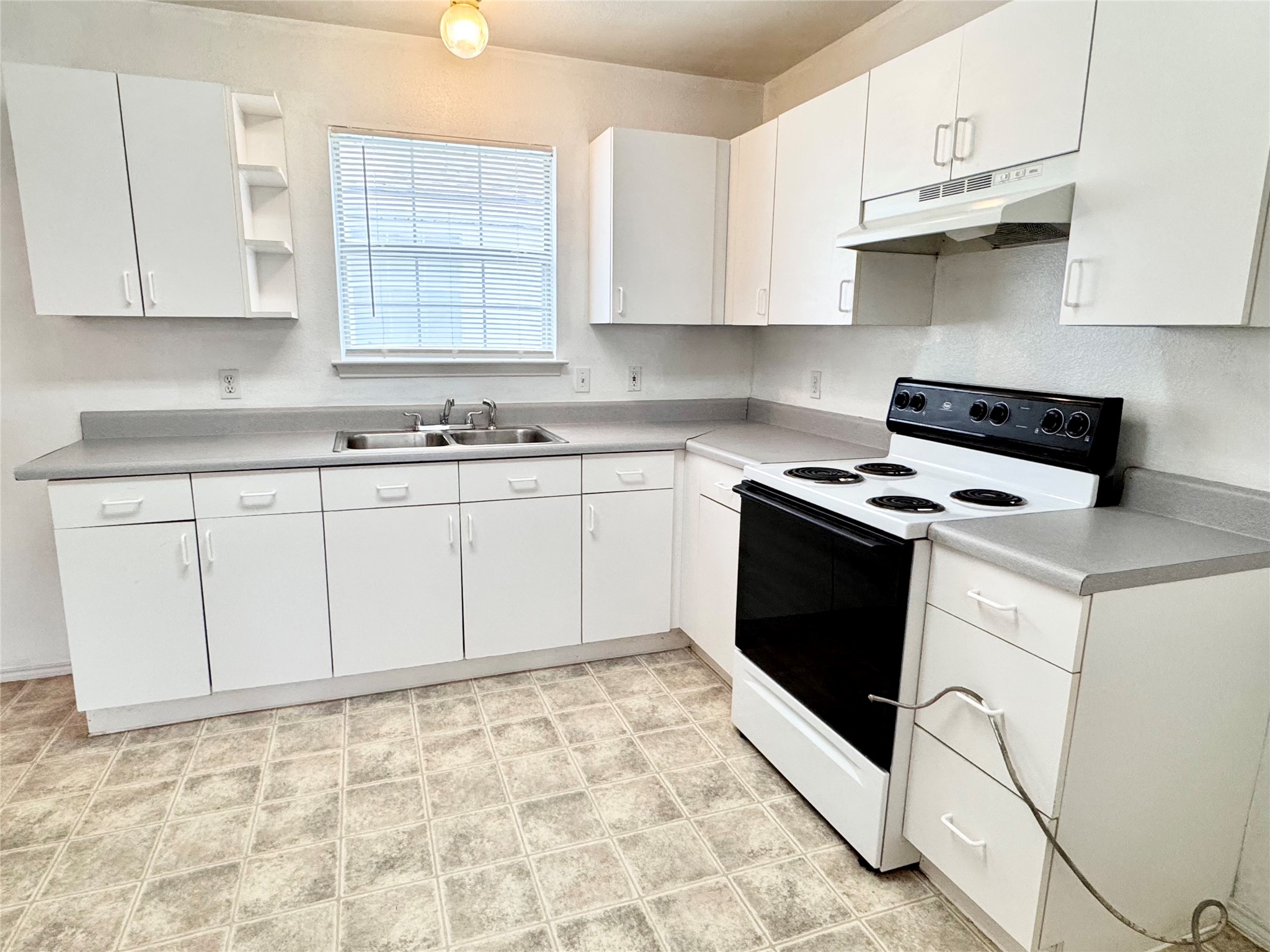 13116 White Settlement Road Fort Worth TX 76108
