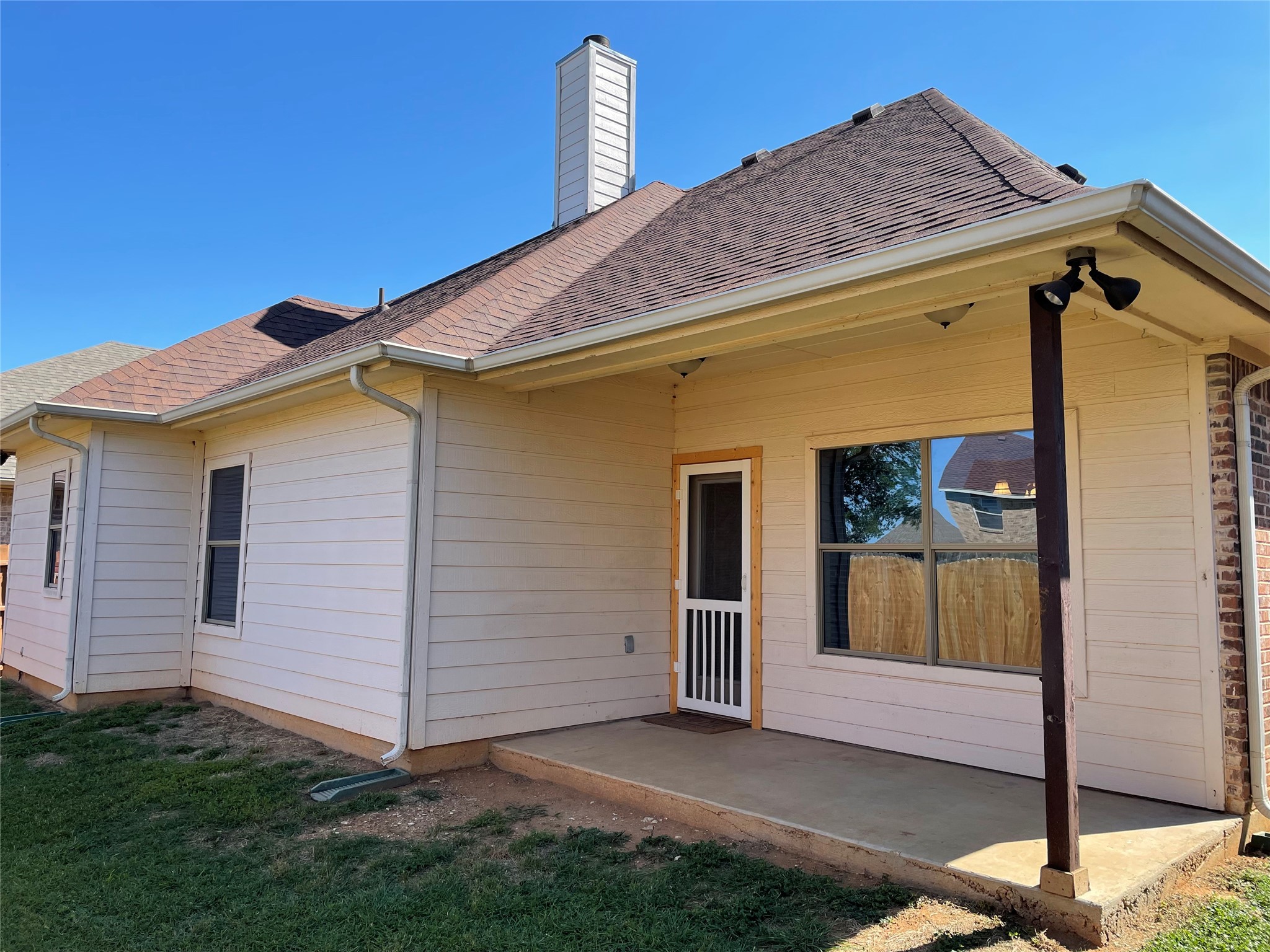 1414 Lauren Lane Granbury TX 76048