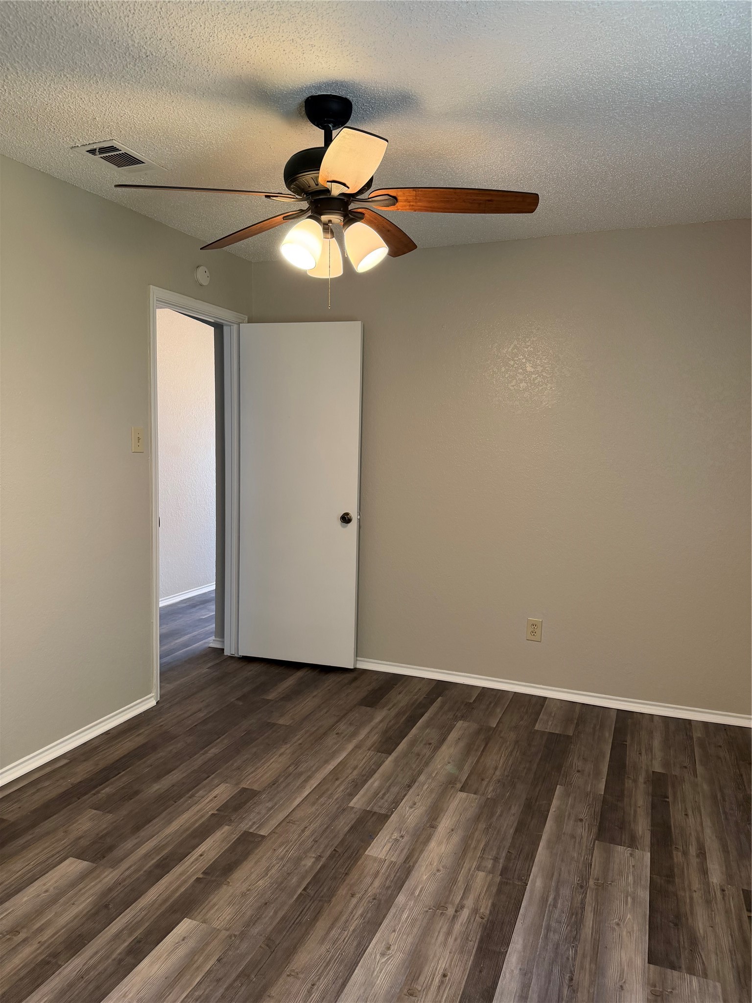 5216 Carpenter Drive Arlington TX 76017