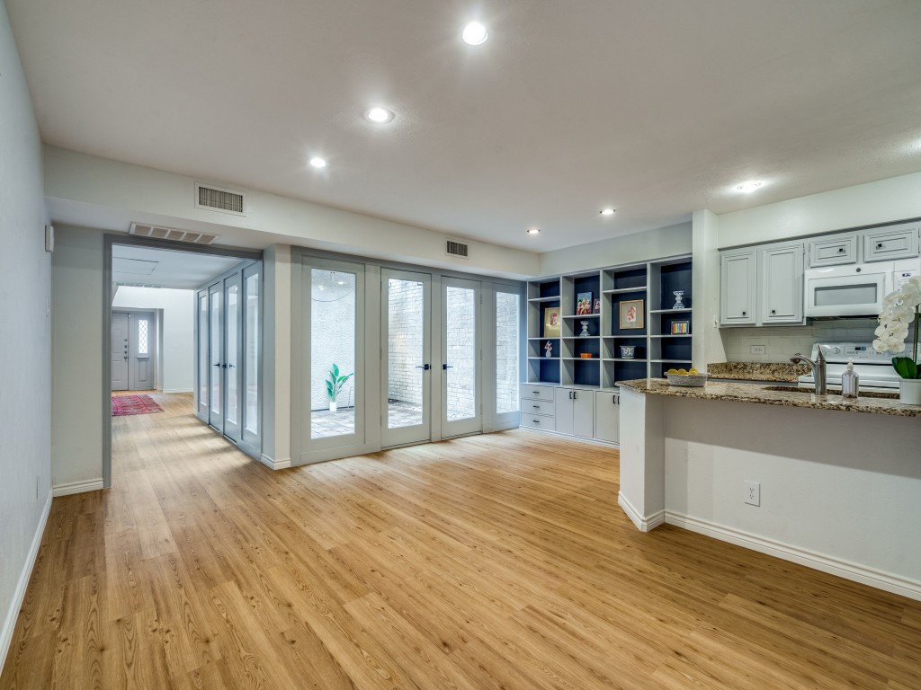 3626 Routh Street Dallas TX 75219