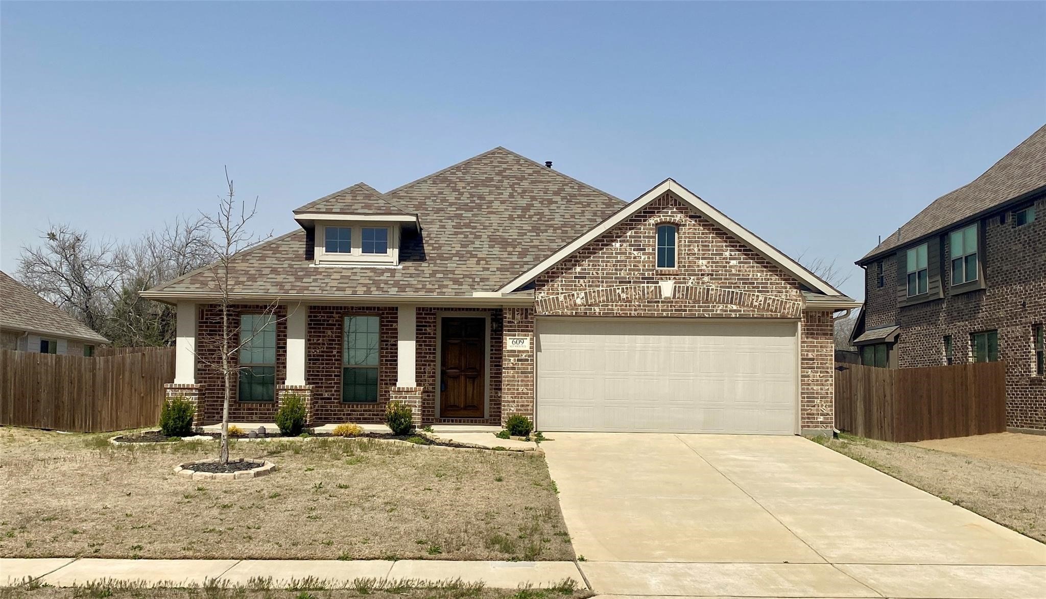 609 W North Creek Drive Sherman TX 75092