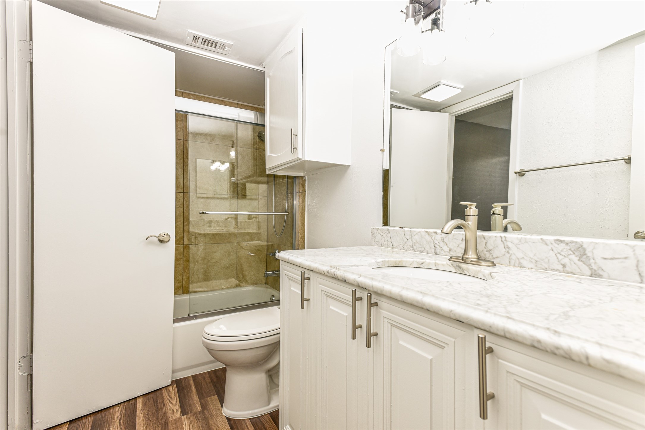 3022 Forest Lane Dallas TX 75234