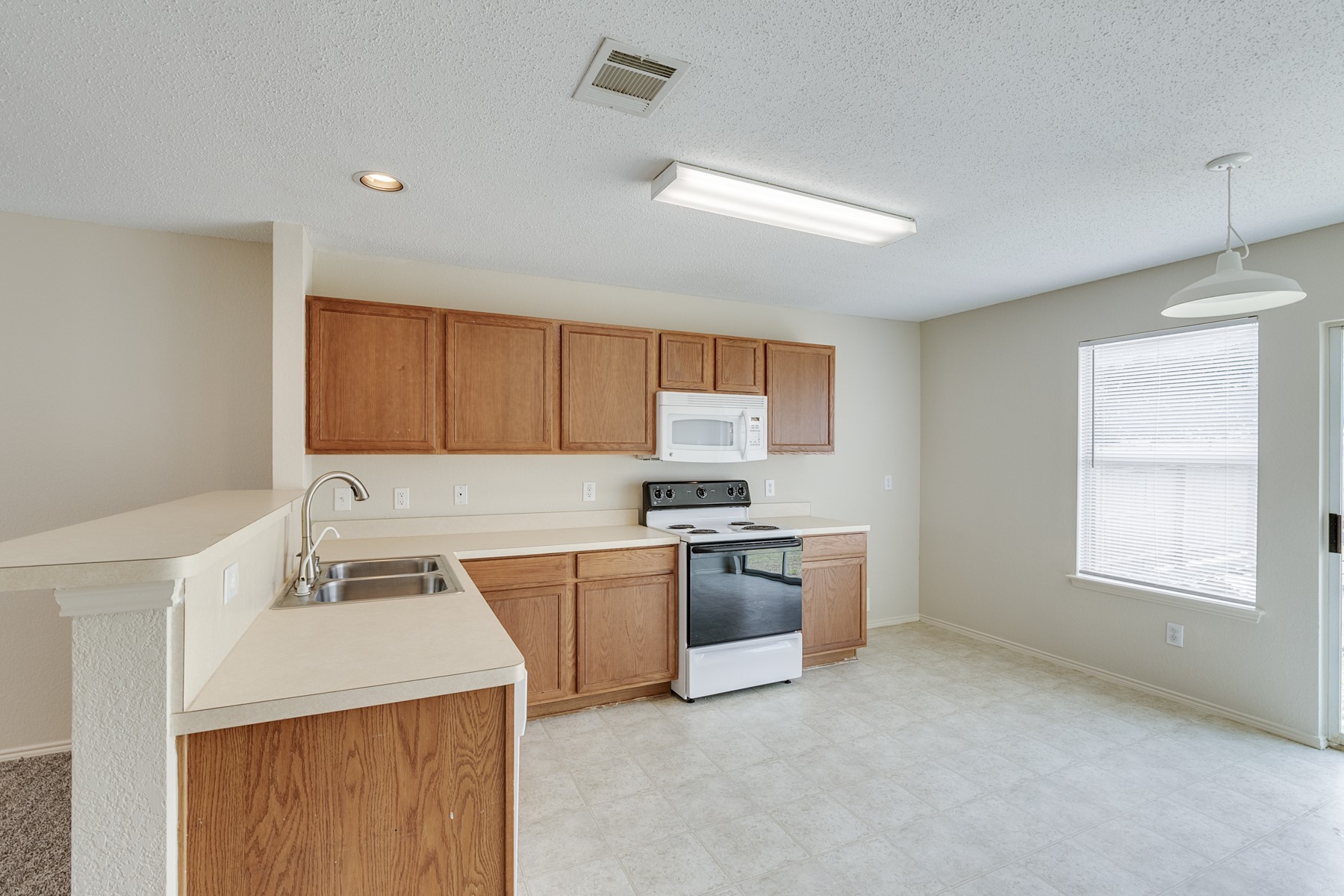 2920 Pima Lane Fort Worth TX 76119