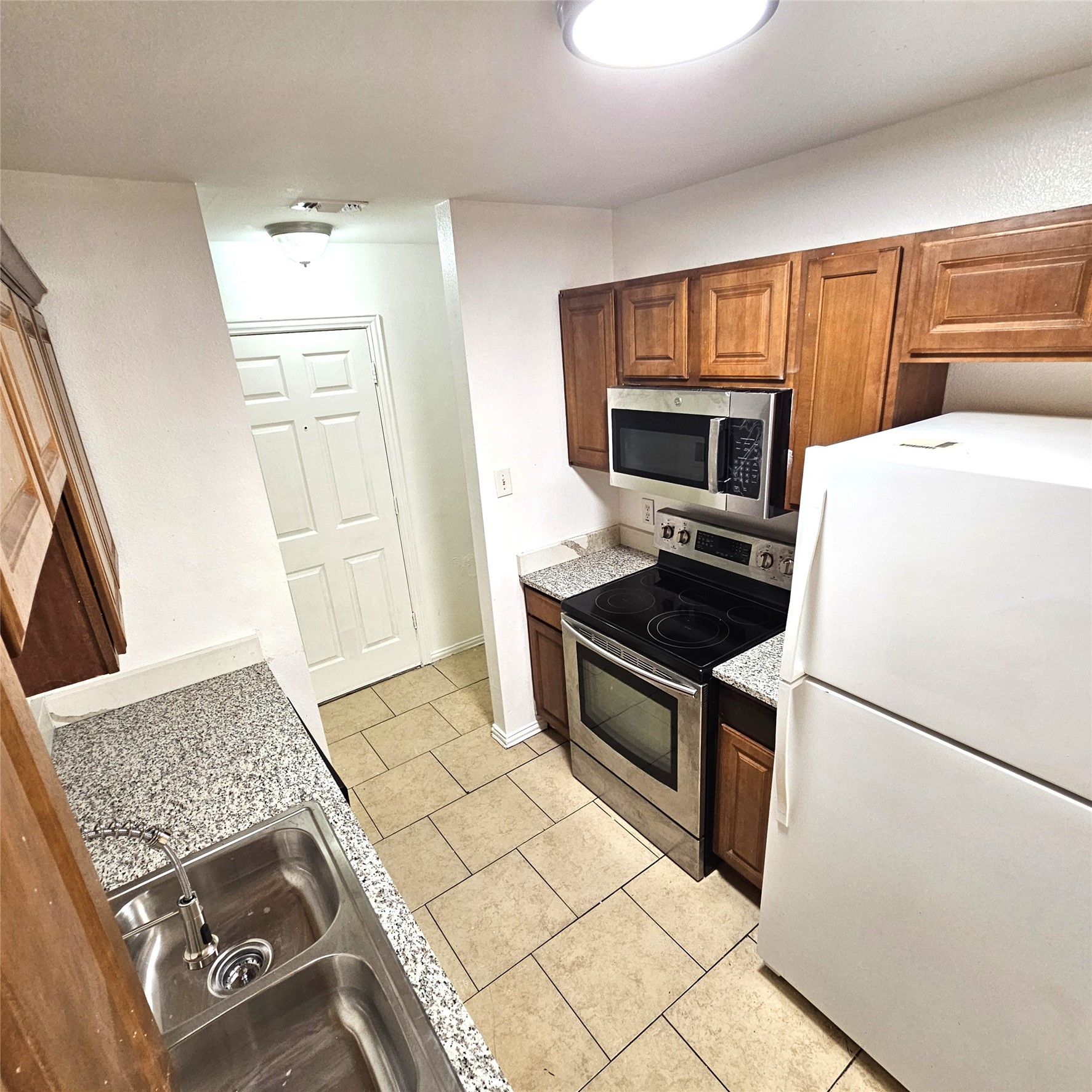 1810 Wiseman Avenue Fort Worth TX 76105