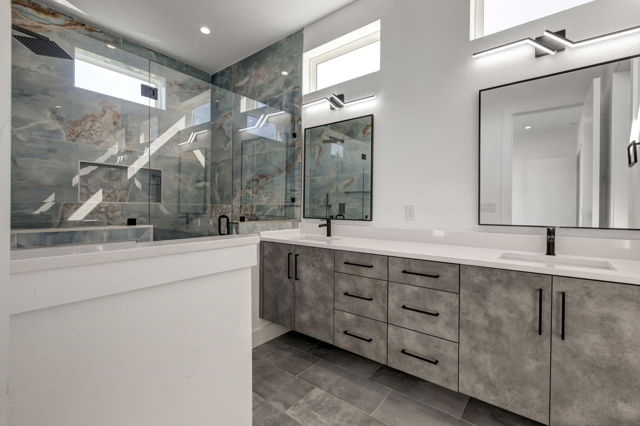 521 Melba Street Dallas TX 75208