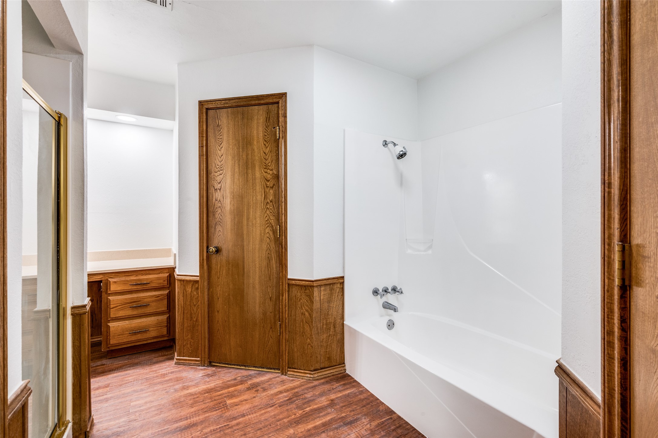 6 Longhurst Court Pantego TX 76013