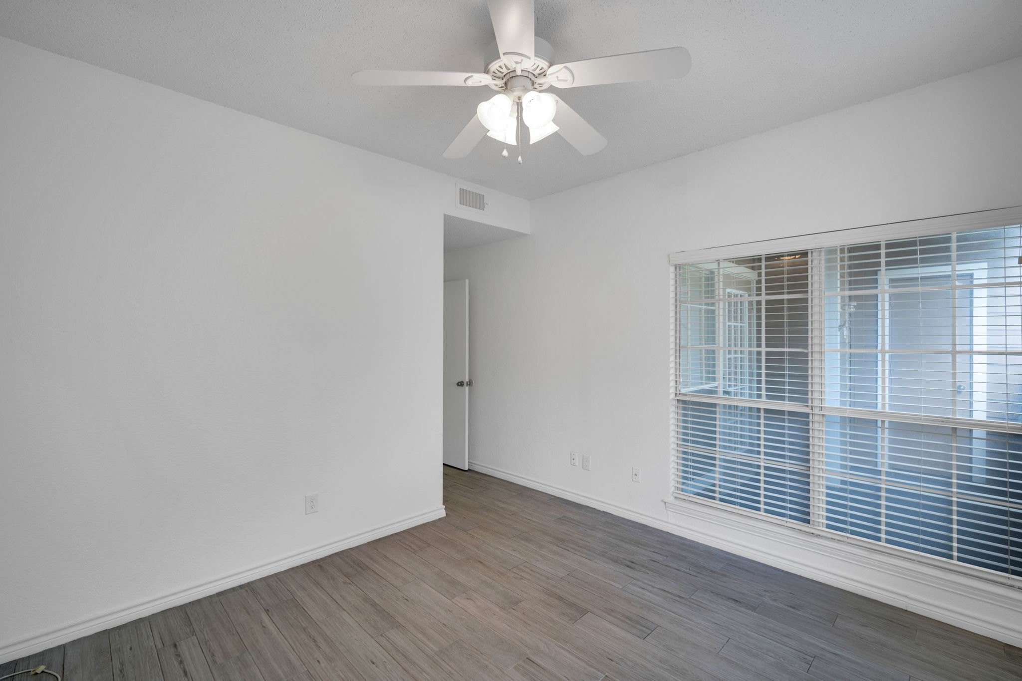 3607 W Northgate Drive Irving TX 75062