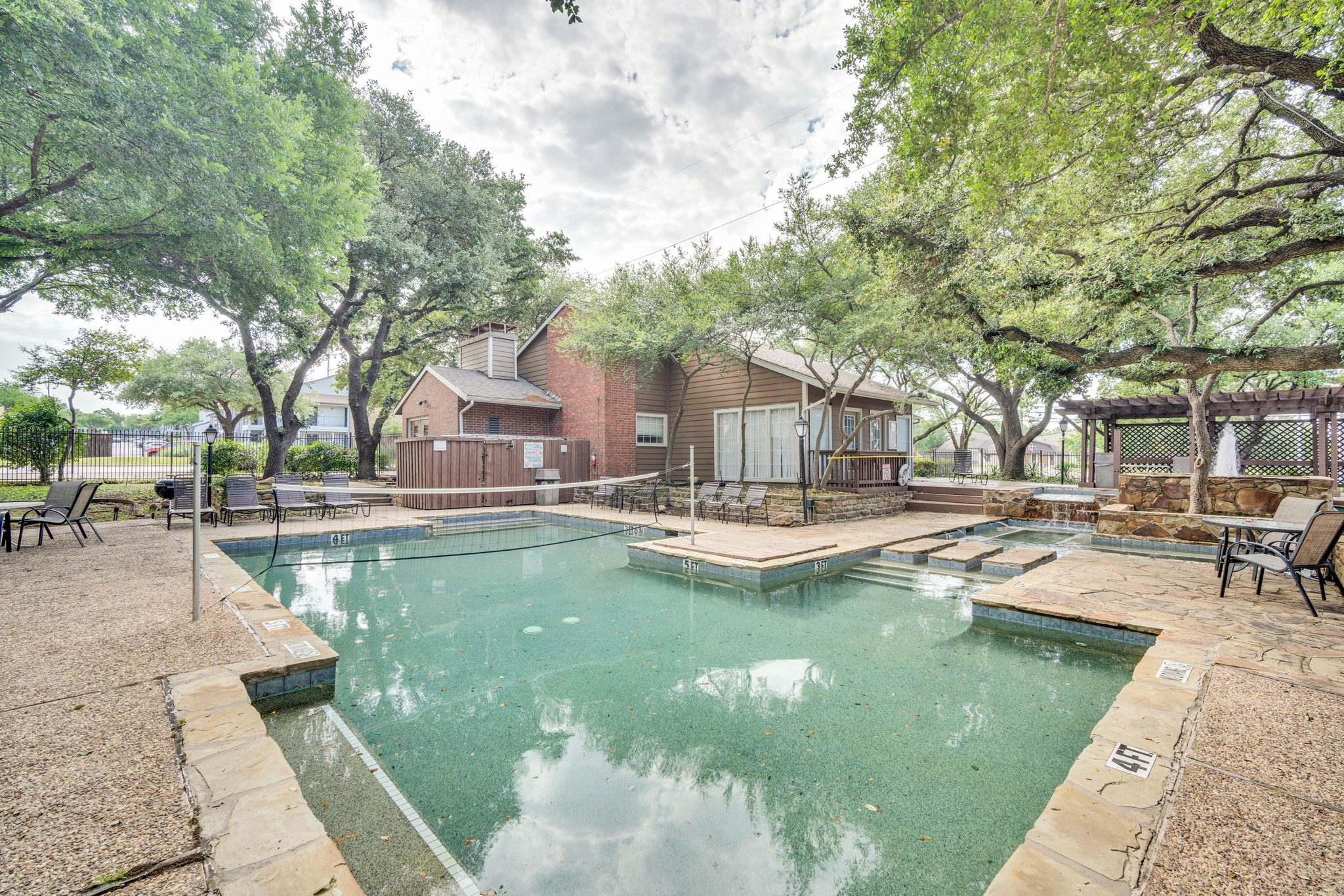 3607 W Northgate Drive Irving TX 75062