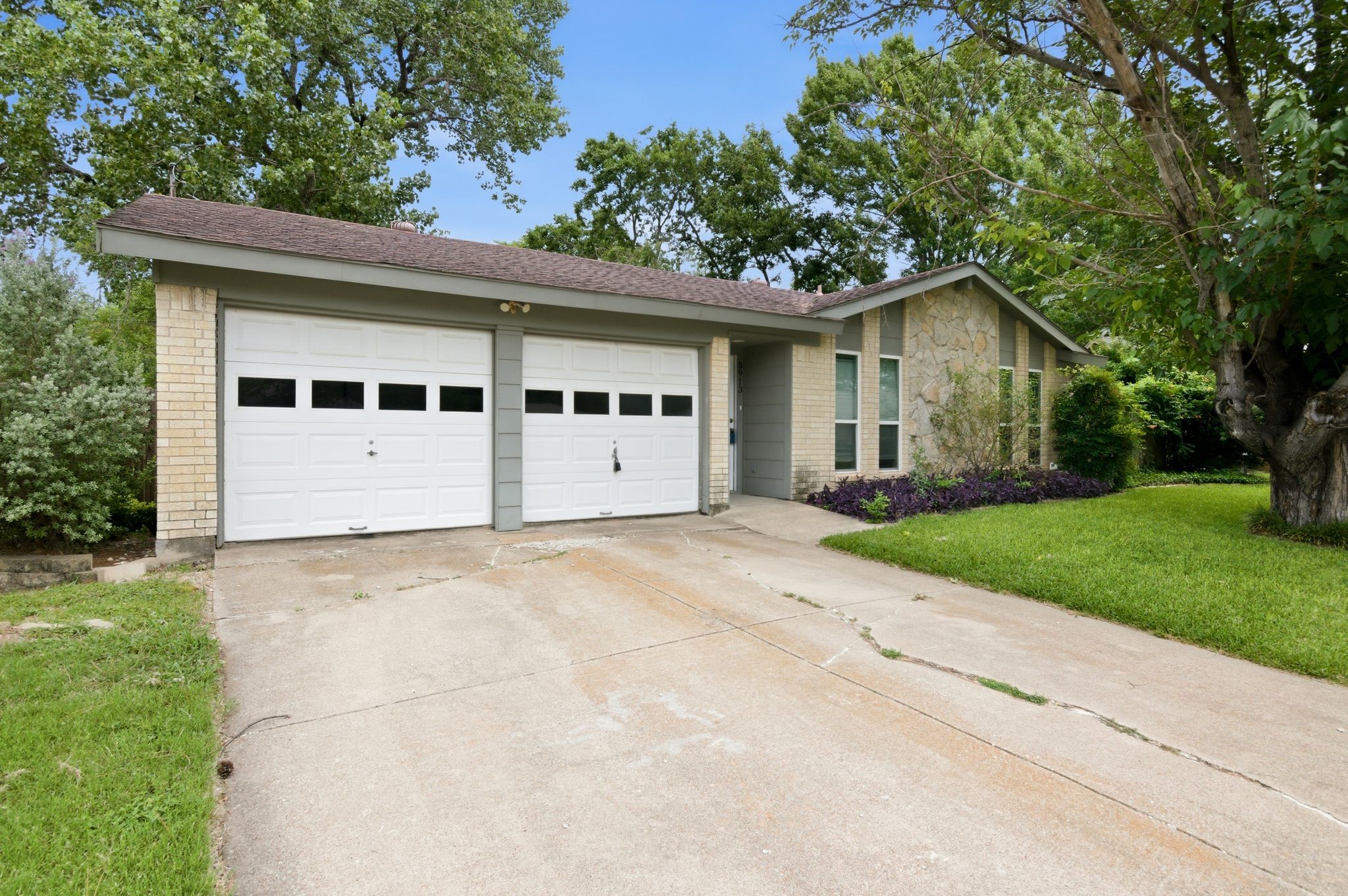 5913 Cathy Court Watauga TX 76148