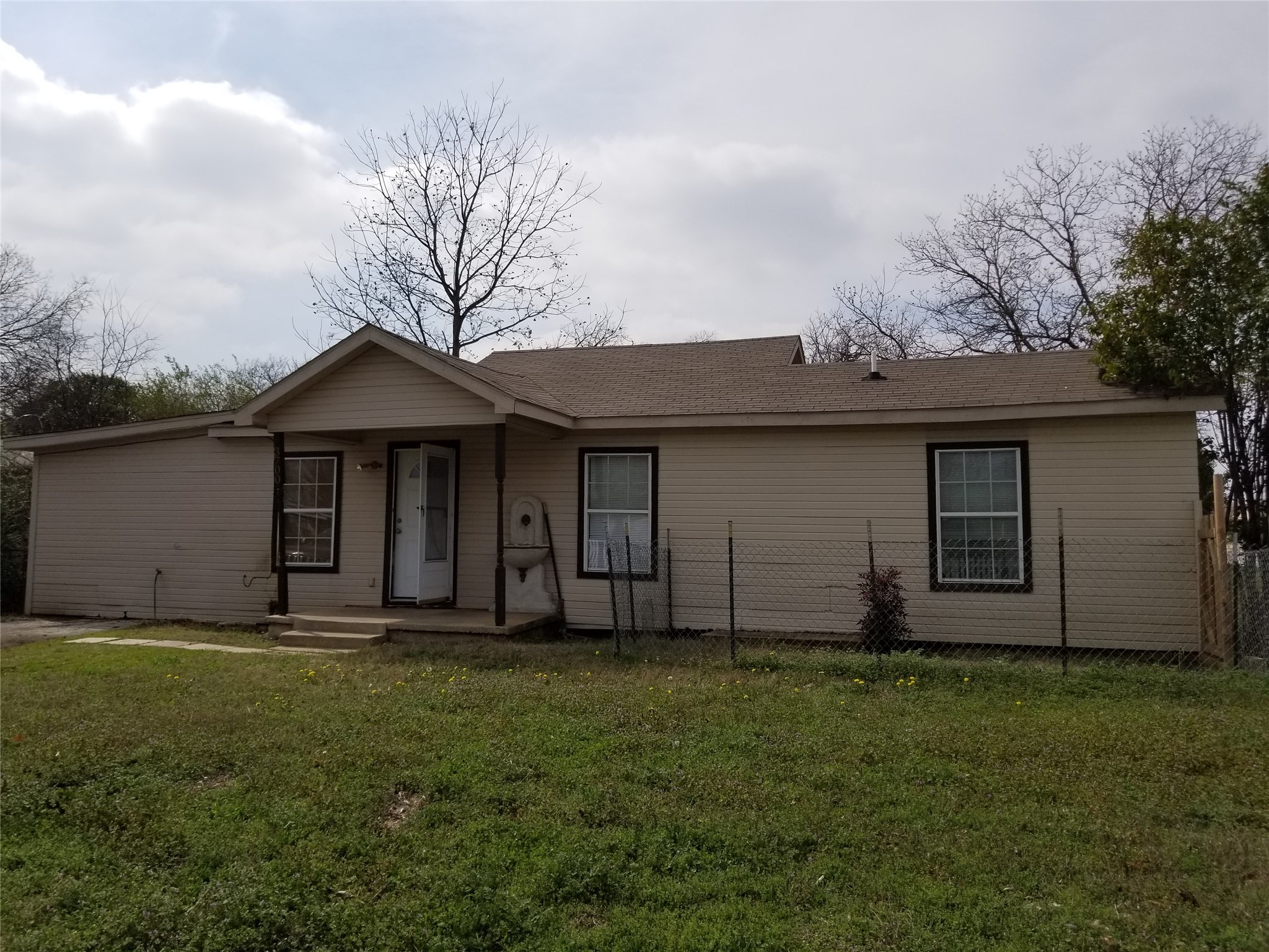 3700 Radford Road Fort Worth TX 76119