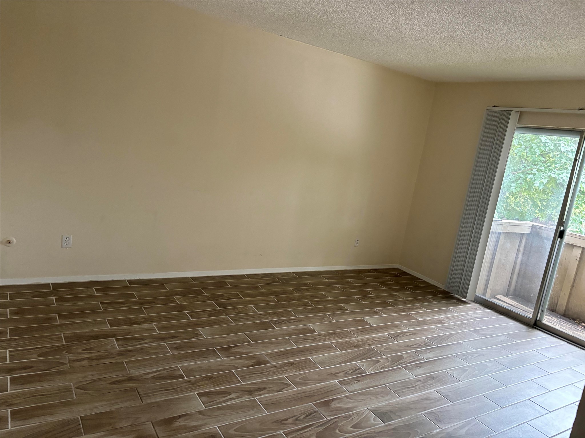 5921 Harvest Hill Road Dallas TX 75230