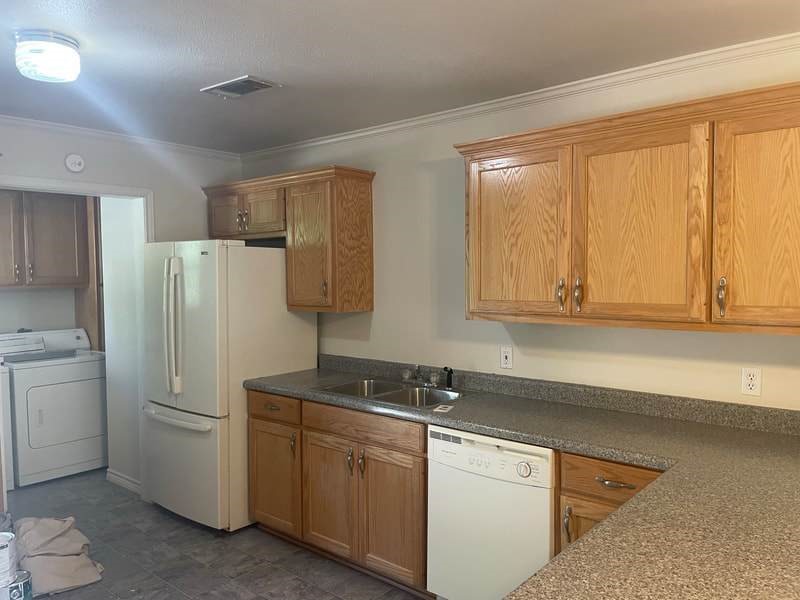 389 W Sloan Street Stephenville TX 76401