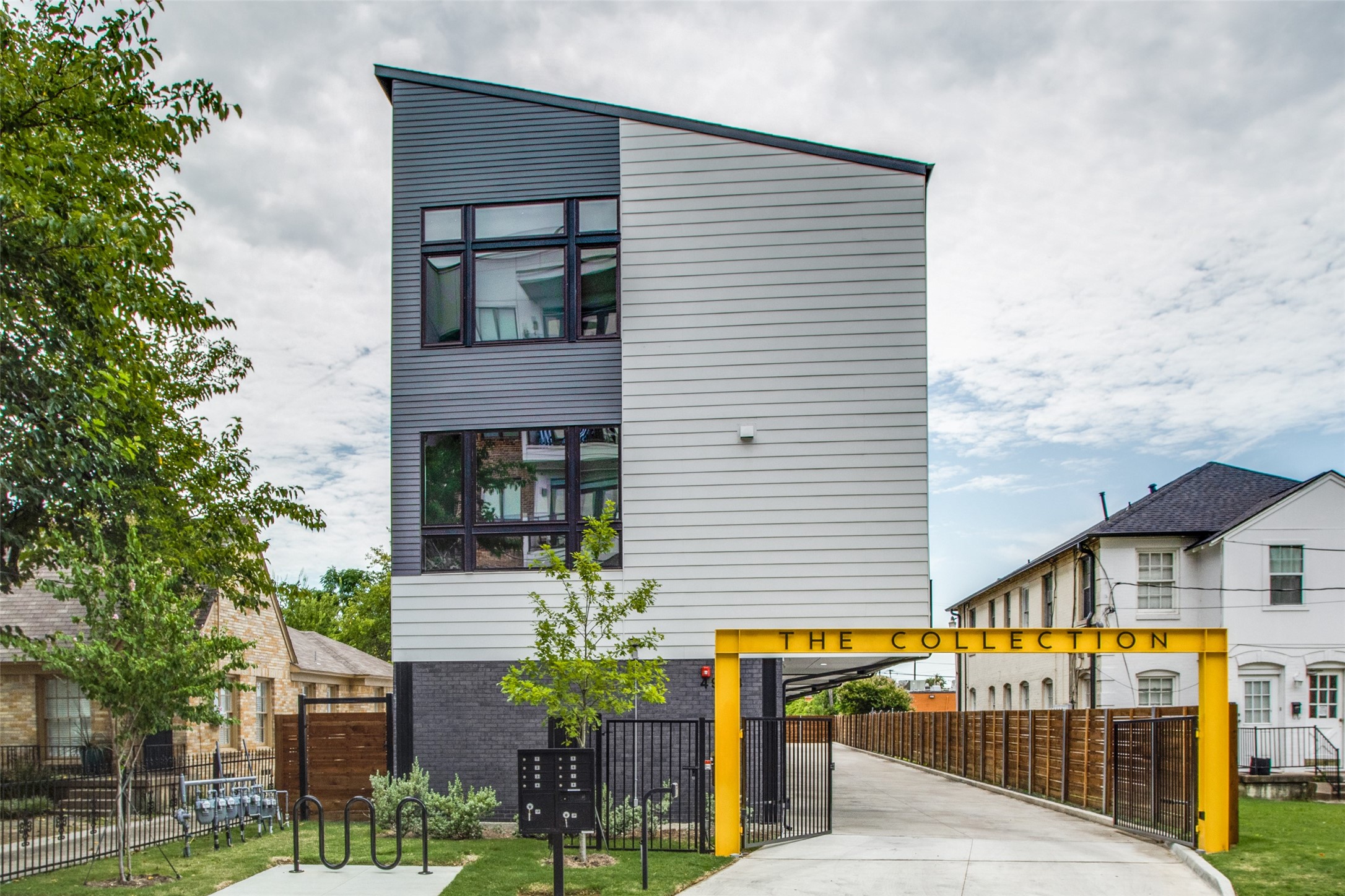 4908 Manett Street Dallas TX 75206