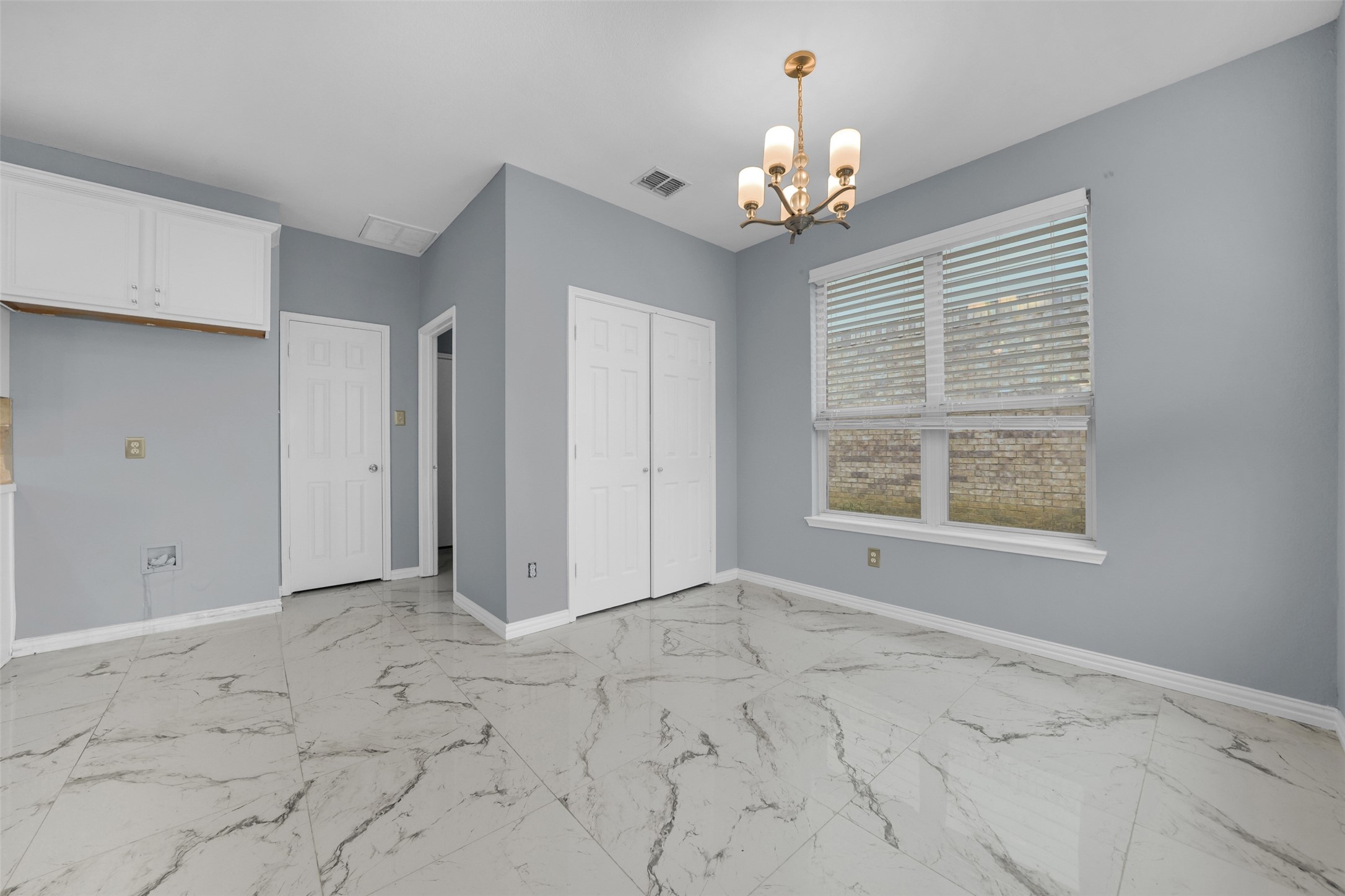 1970 Garrison Way Garland TX 75040