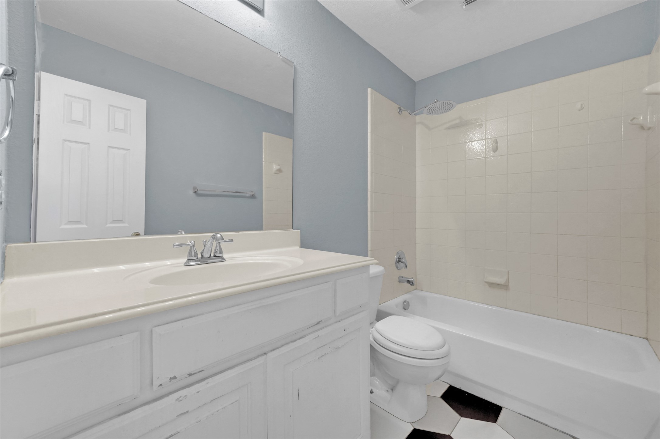 1970 Garrison Way Garland TX 75040
