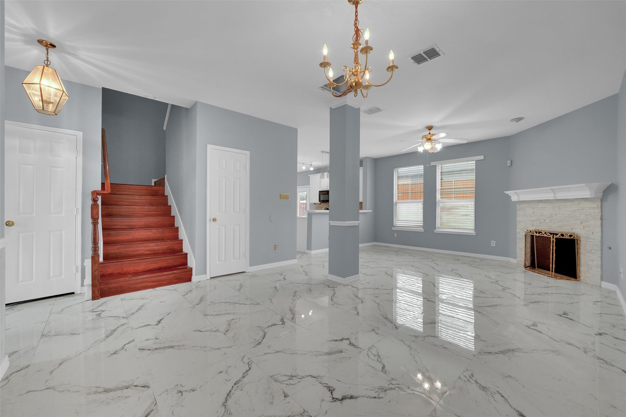 1970 Garrison Way Garland TX 75040