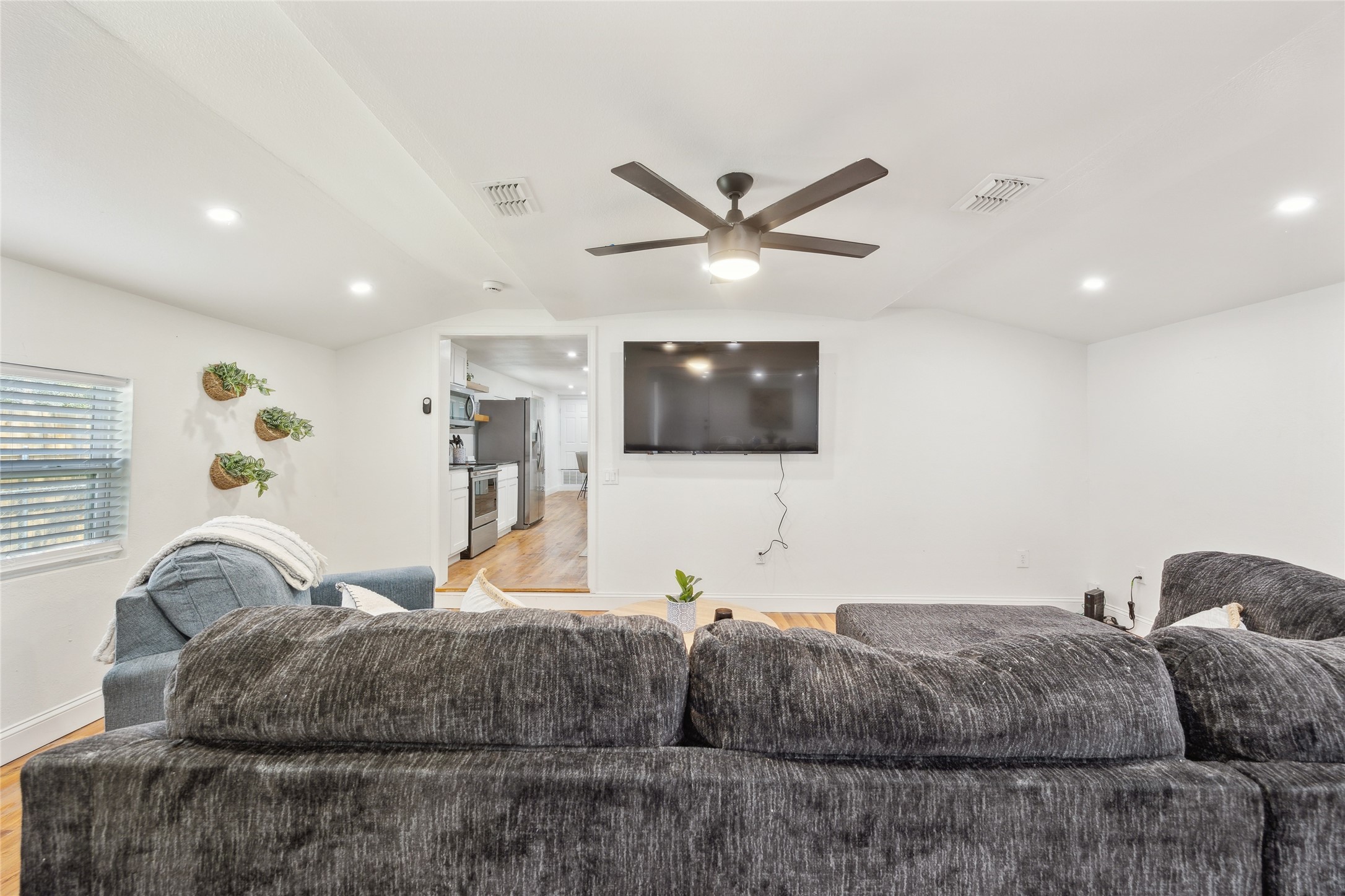 229 Sherman Drive Pottsboro TX 75076