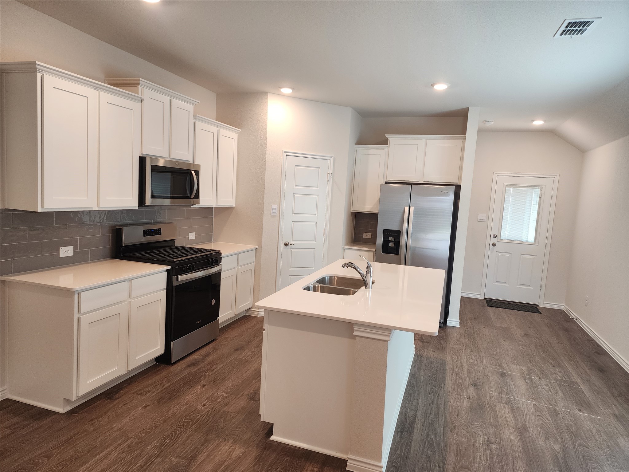 3517 Cribbing Trail Aubrey TX 76227