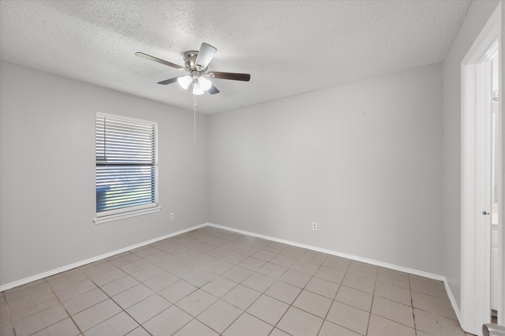 5821 Mansfield Road Arlington TX 76017