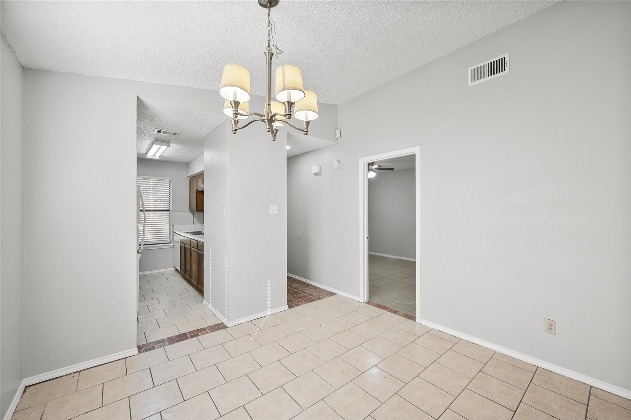 5821 Mansfield Road Arlington TX 76017