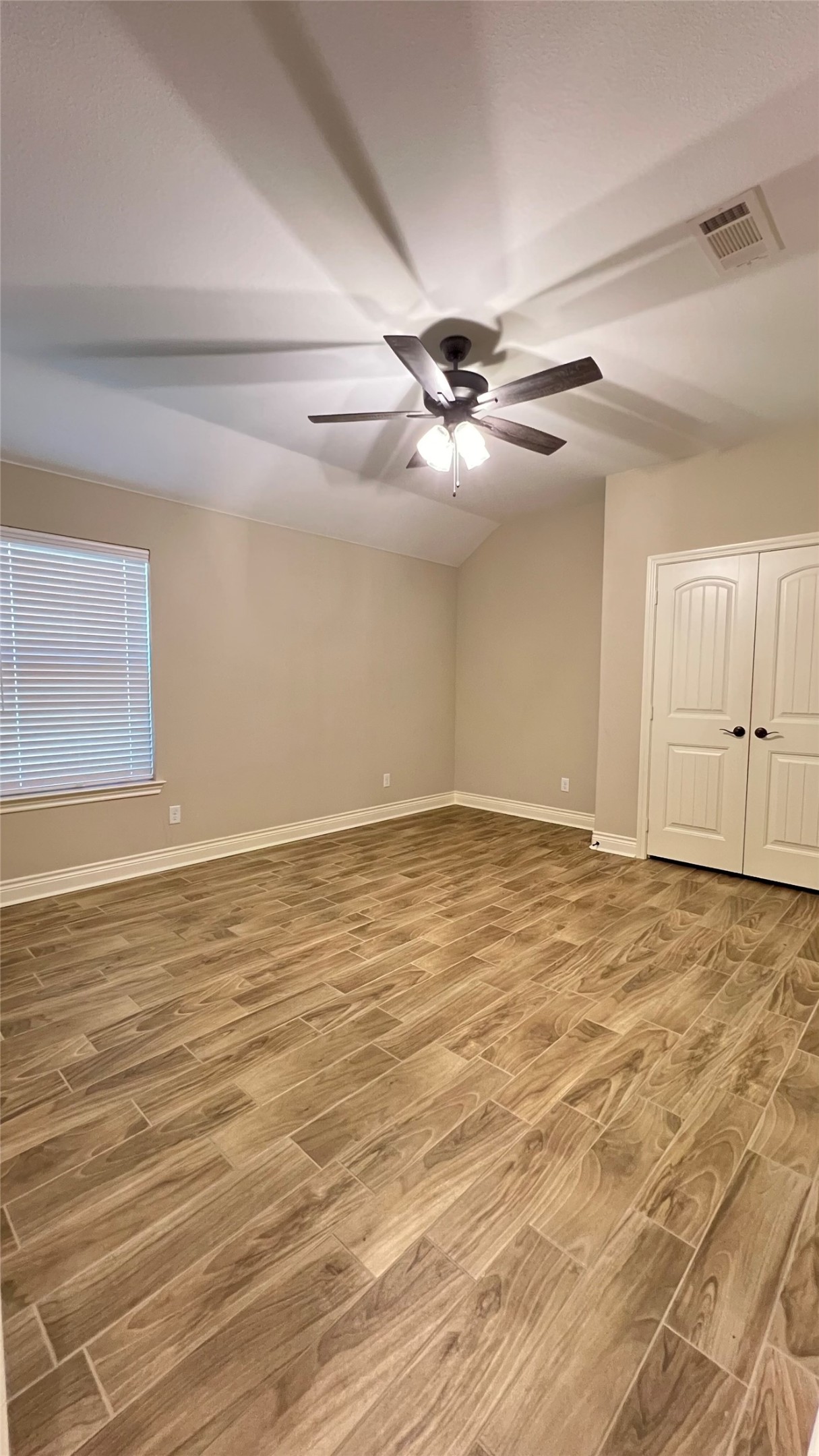 906 Tippit Lane Greenville TX 75402