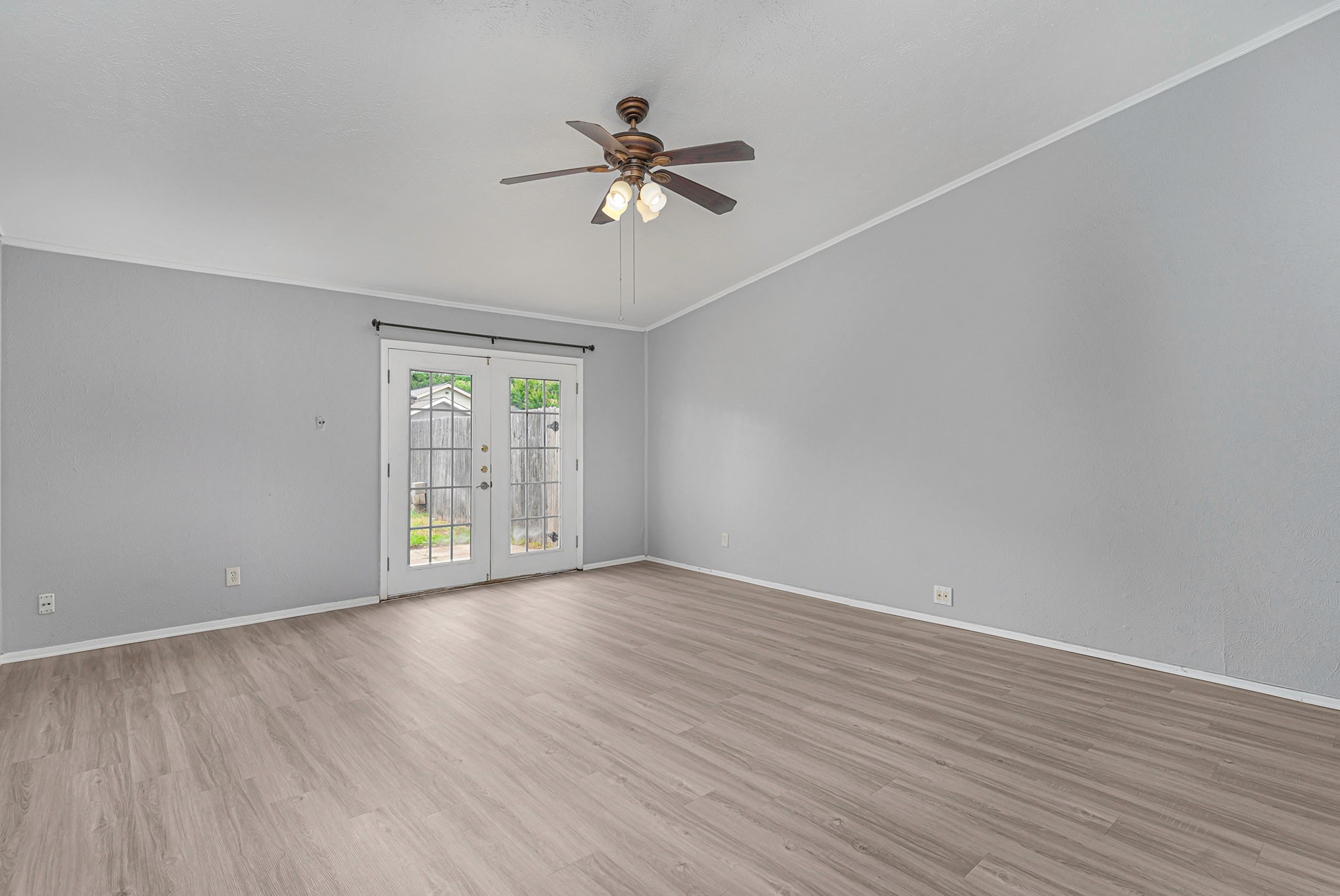 1822 Chamberlain Drive Carrollton TX 75007