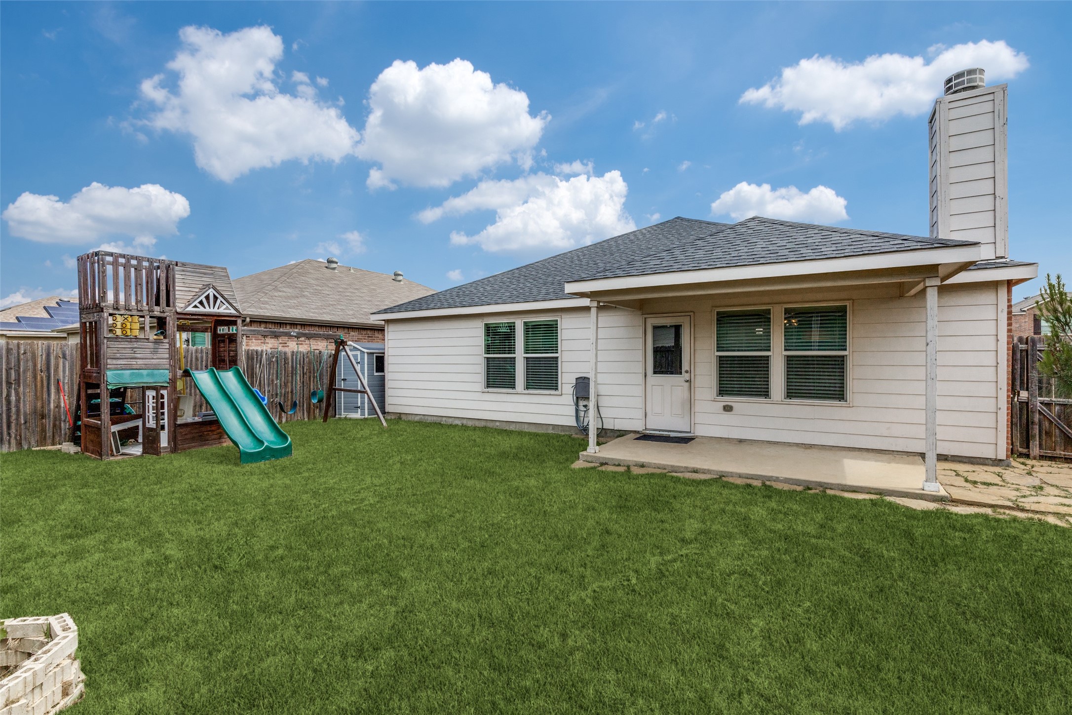 10013 Amosite Drive Fort Worth TX 76131