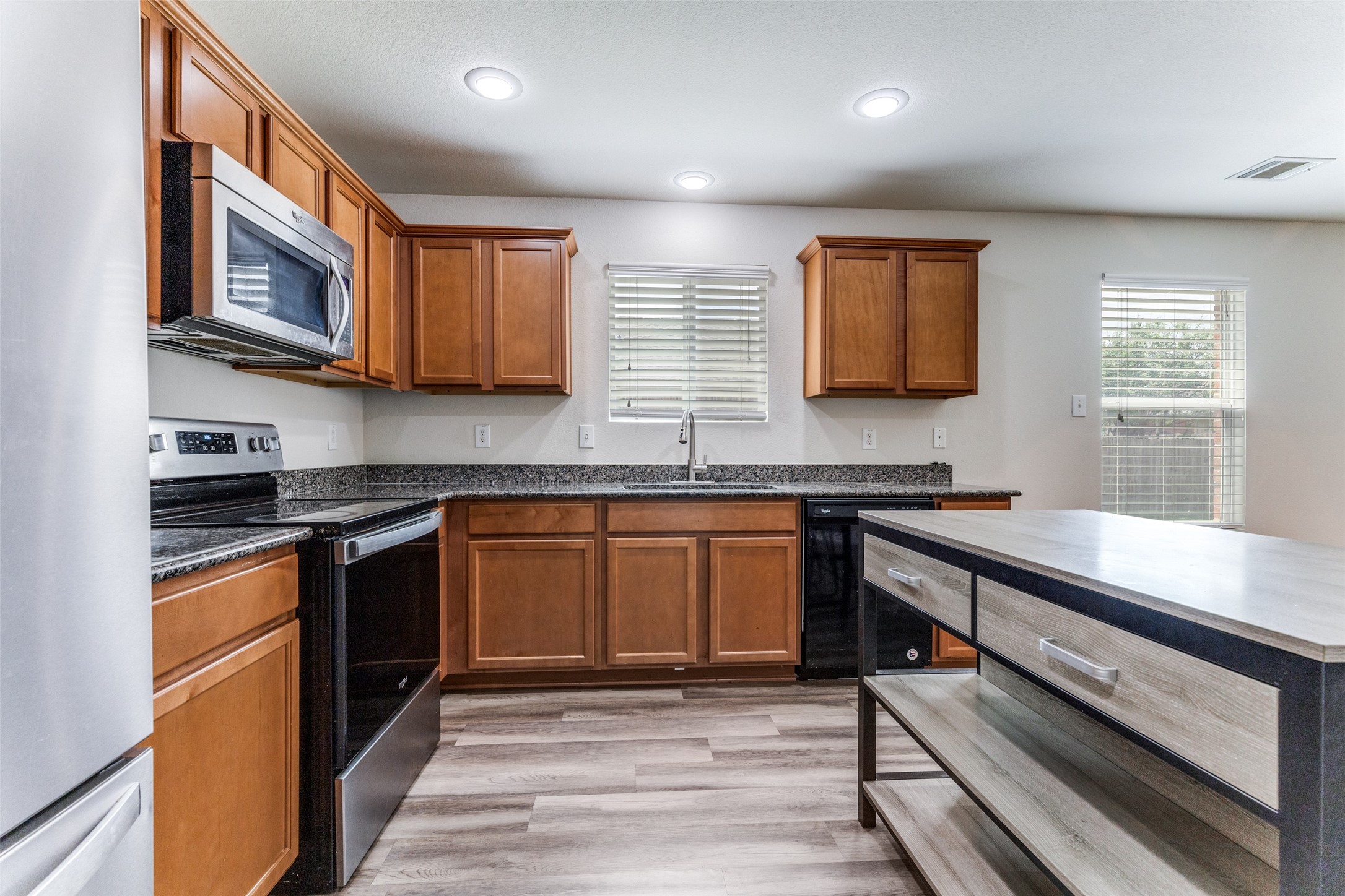 10013 Amosite Drive Fort Worth TX 76131