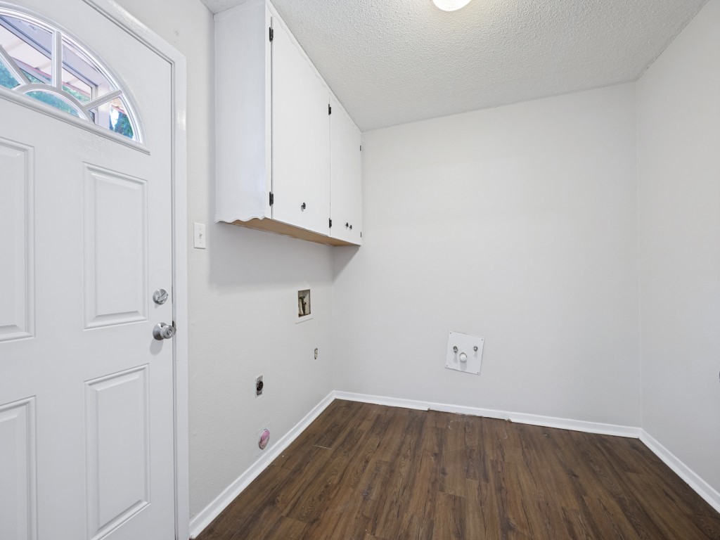 1225 W Hanna Street Denison TX 75020