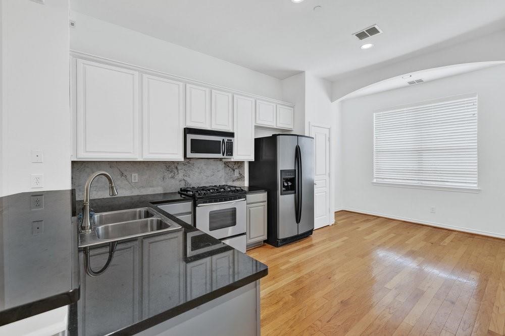 4315 Holland Avenue Dallas TX 75219