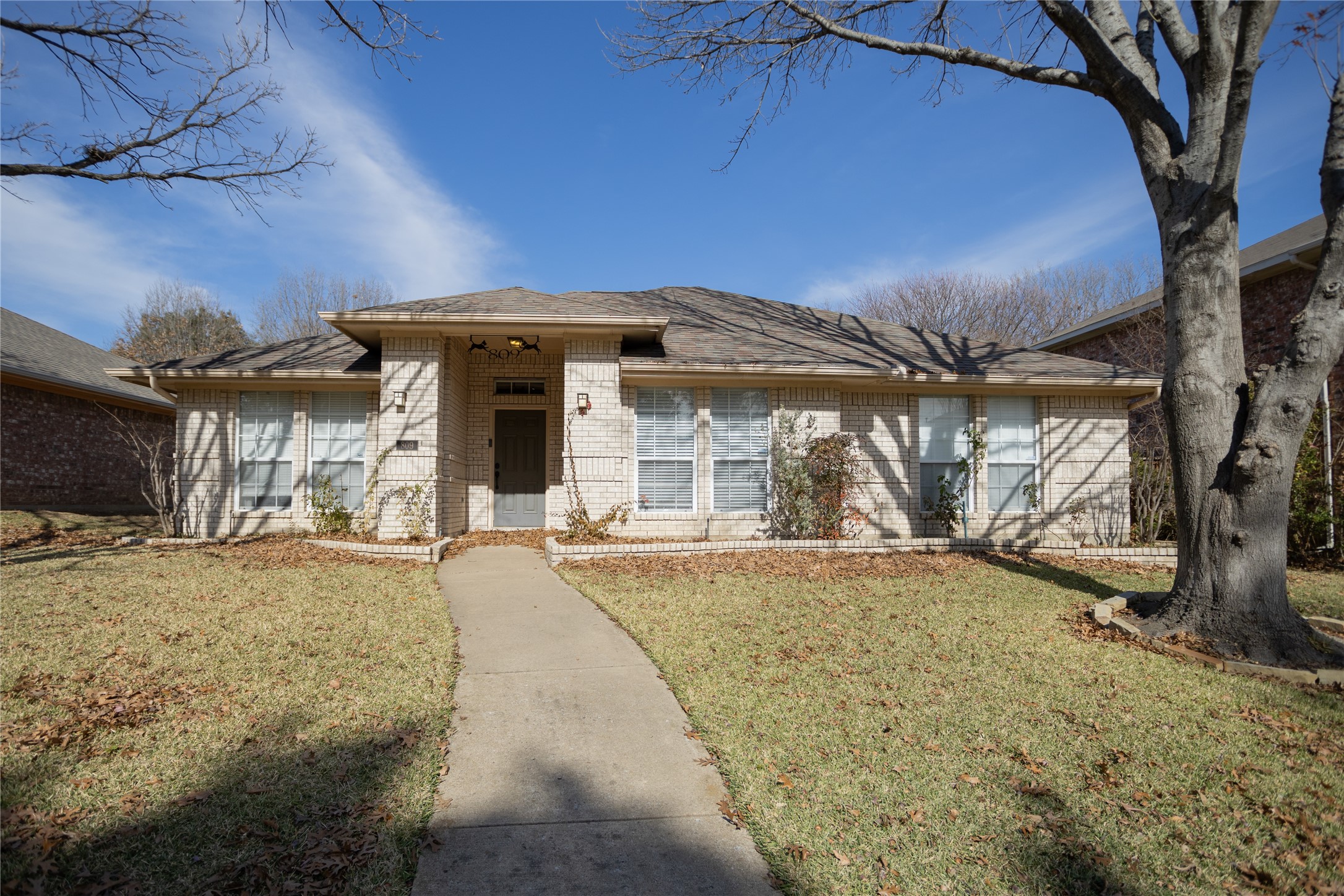 809 Sterling Court Allen TX 75002