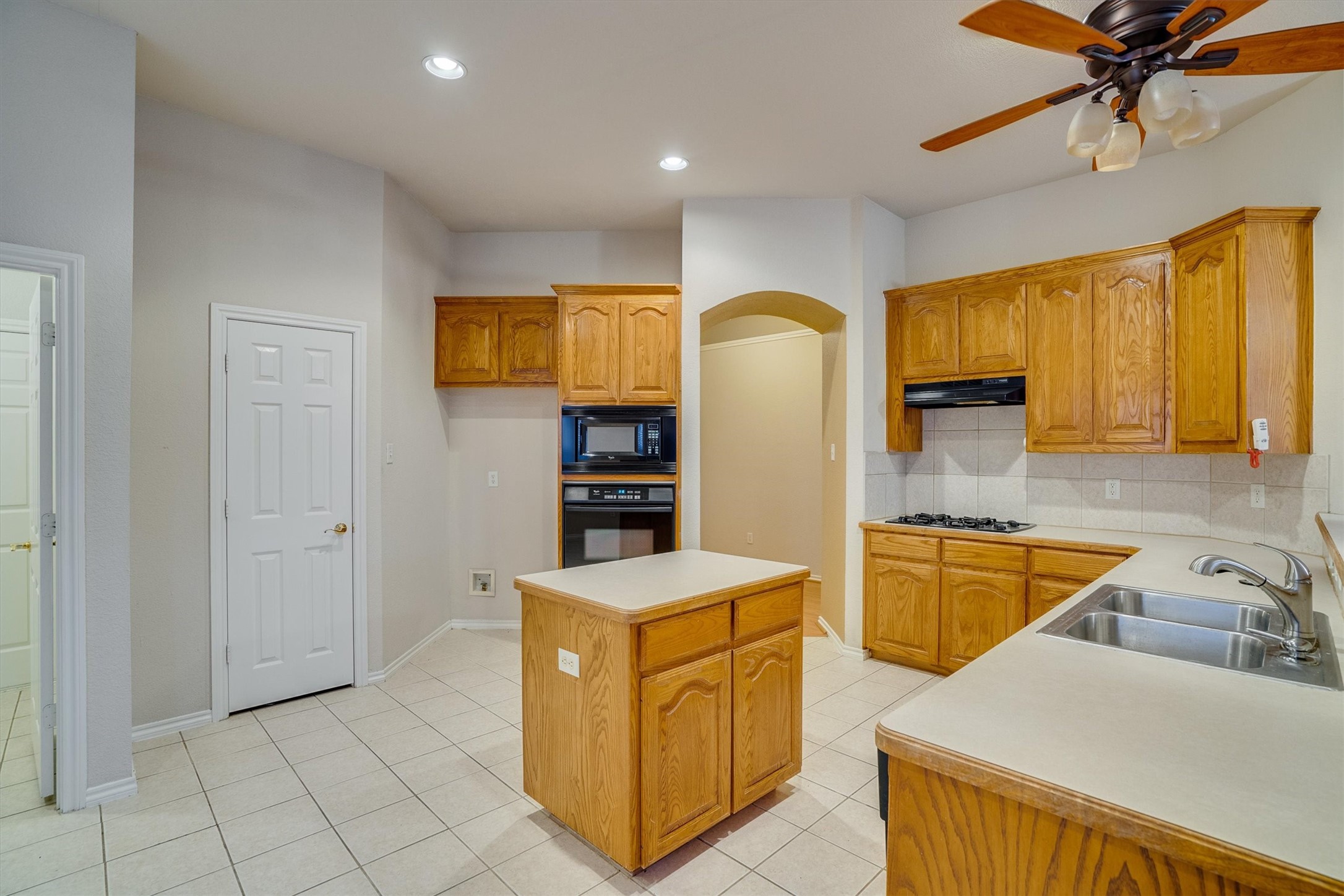 4309 Linley Lane Fort Worth TX 76244
