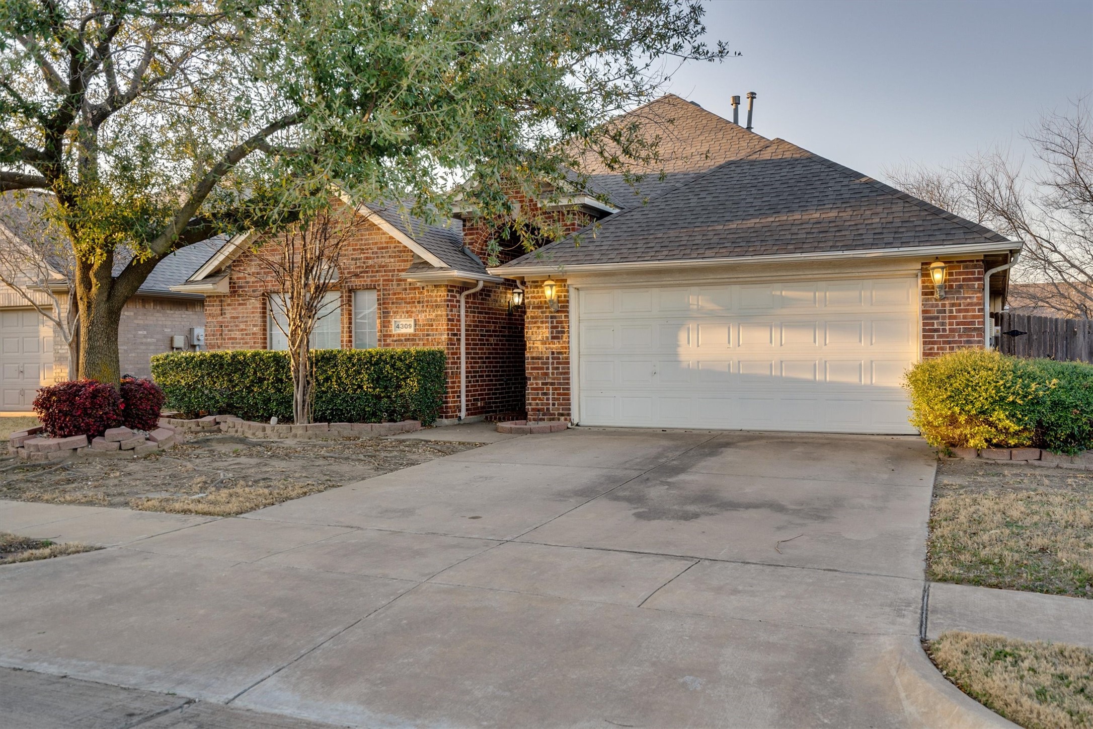 4309 Linley Lane Fort Worth TX 76244