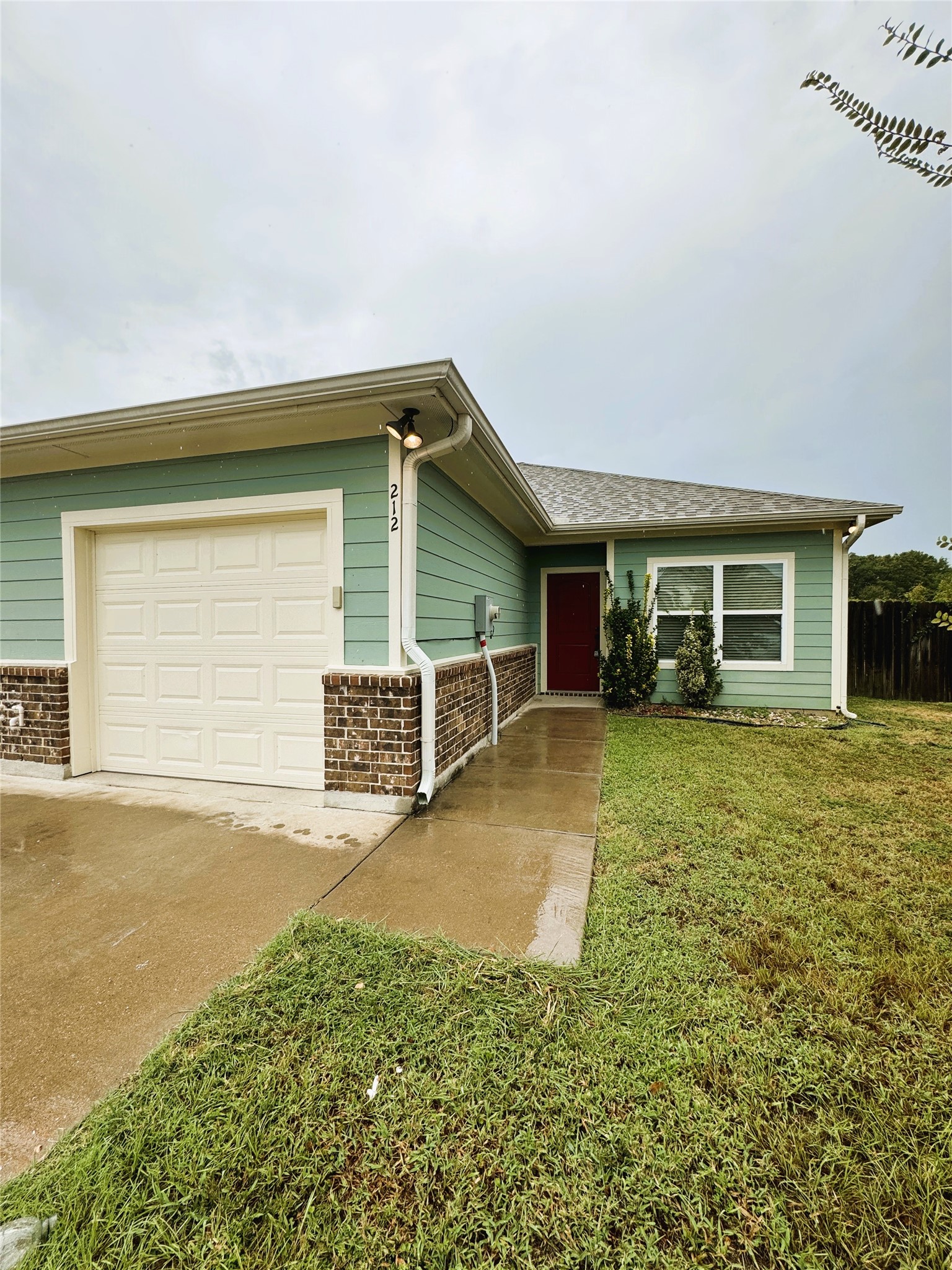 212 Lasso Circle Mabank TX 75143