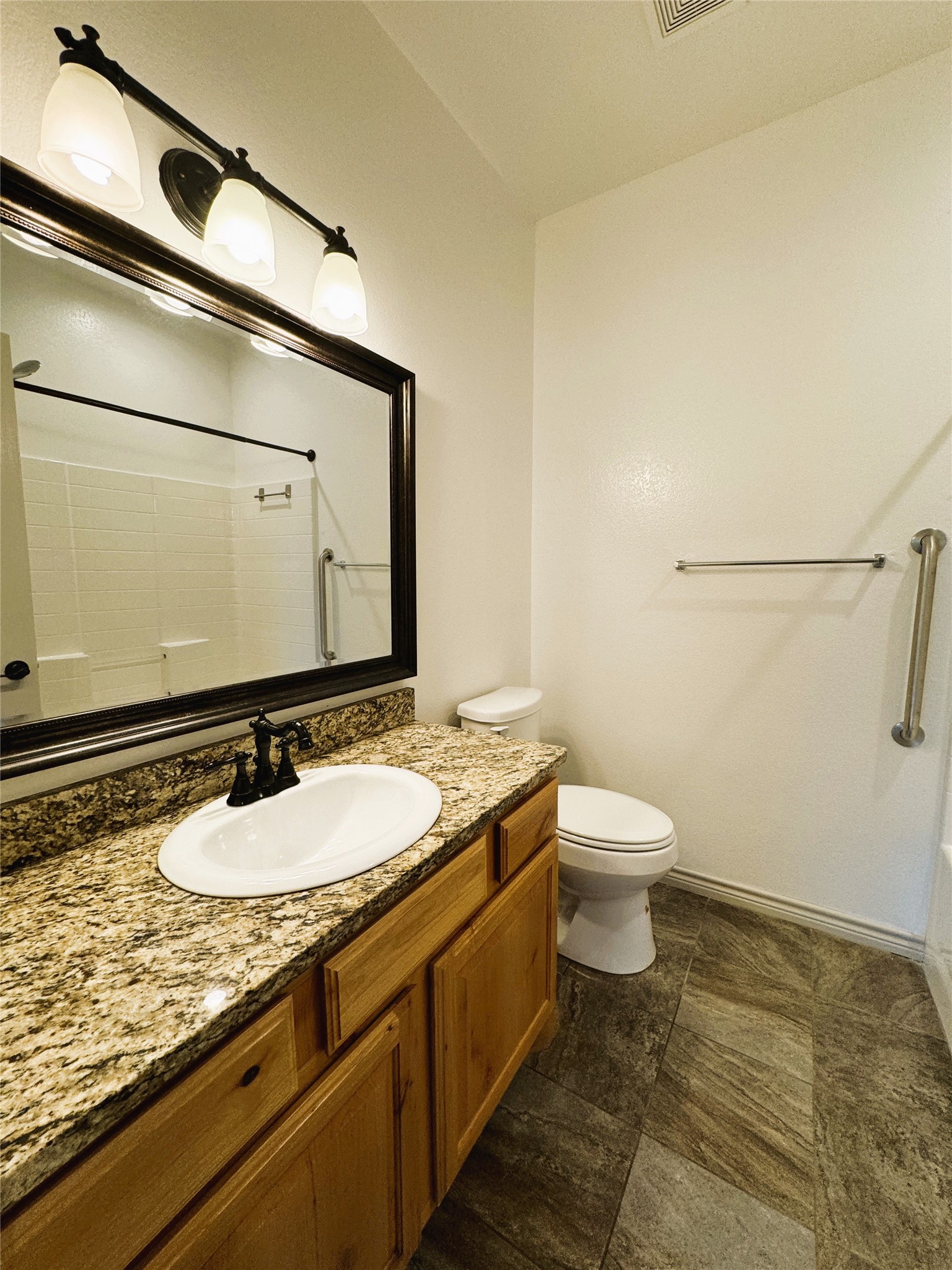 212 Lasso Circle Mabank TX 75143
