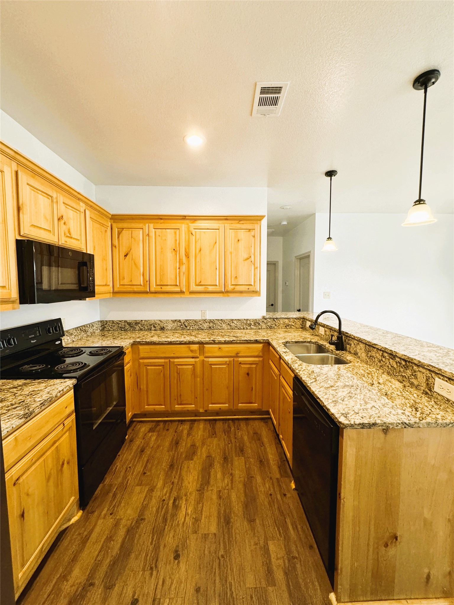 212 Lasso Circle Mabank TX 75143