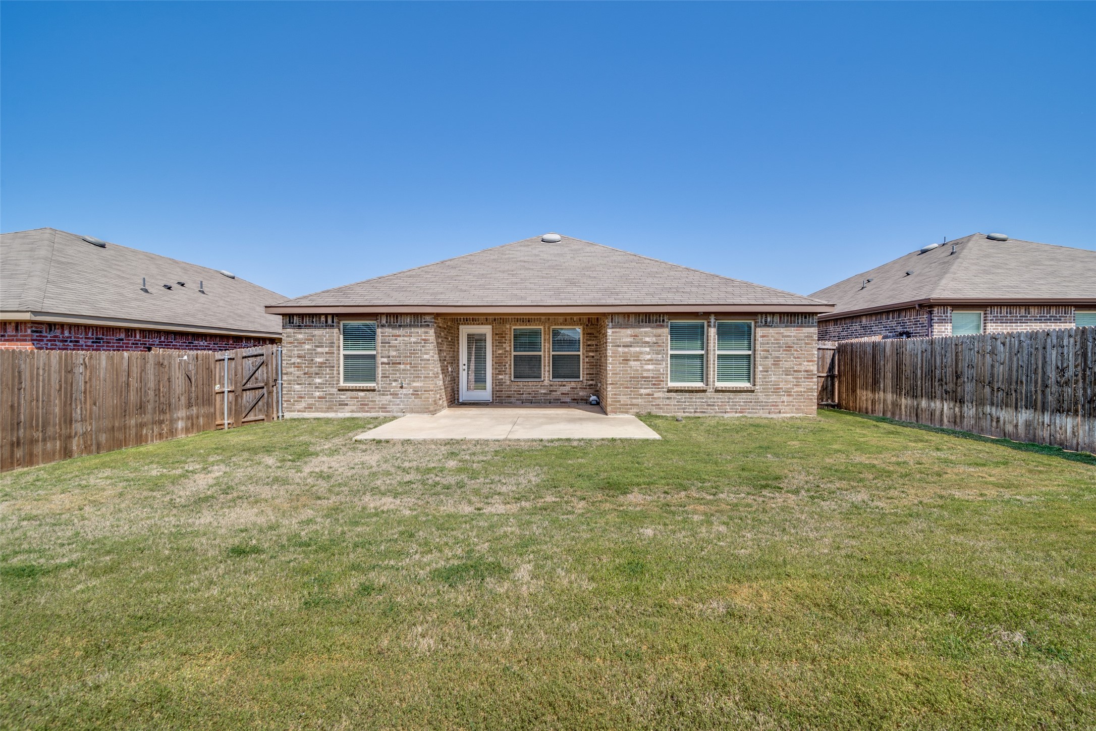 2124 Tulipwood Drive Royse City TX 75189