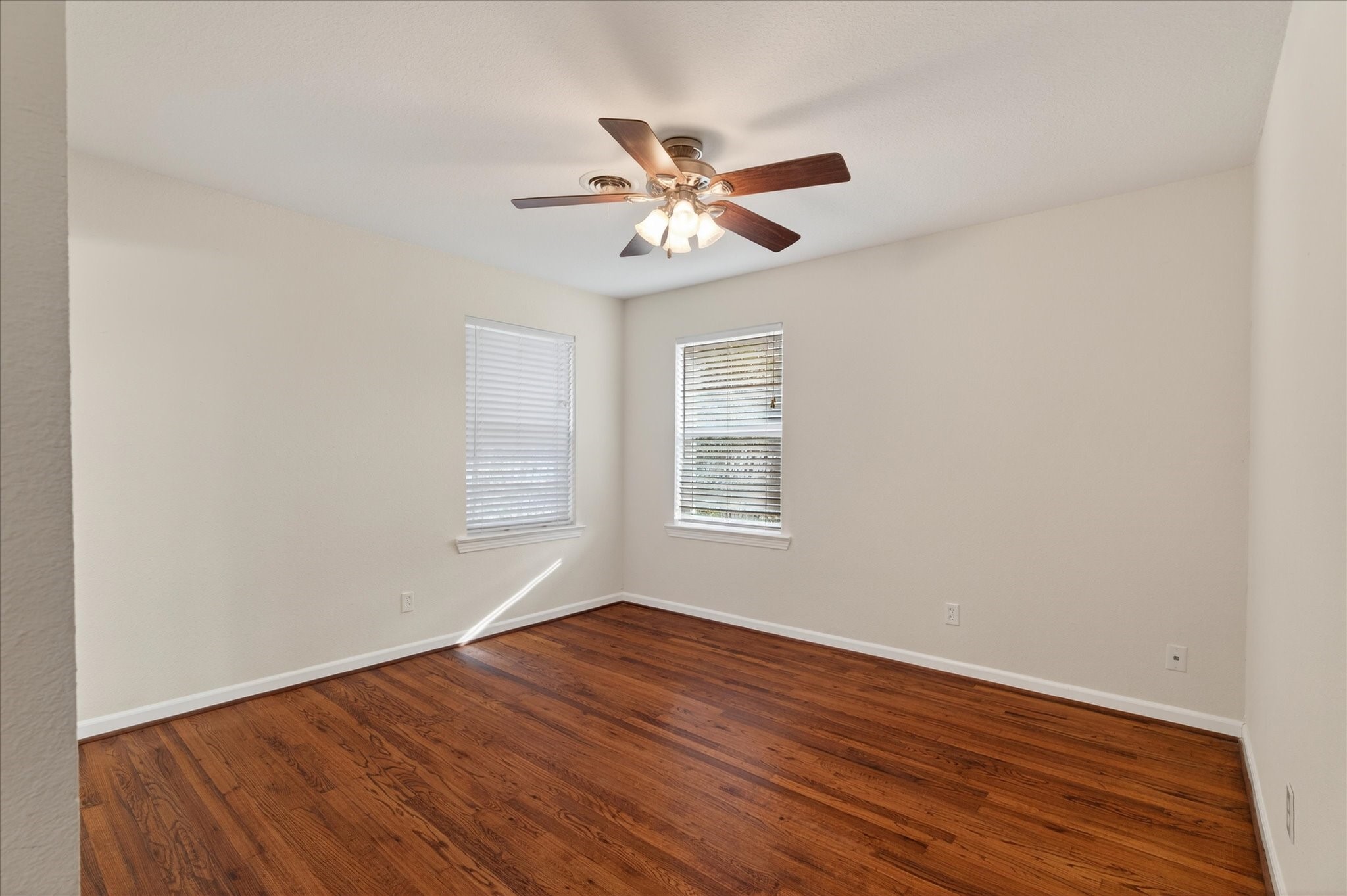 1807 W Josephine Street Mckinney TX 75069
