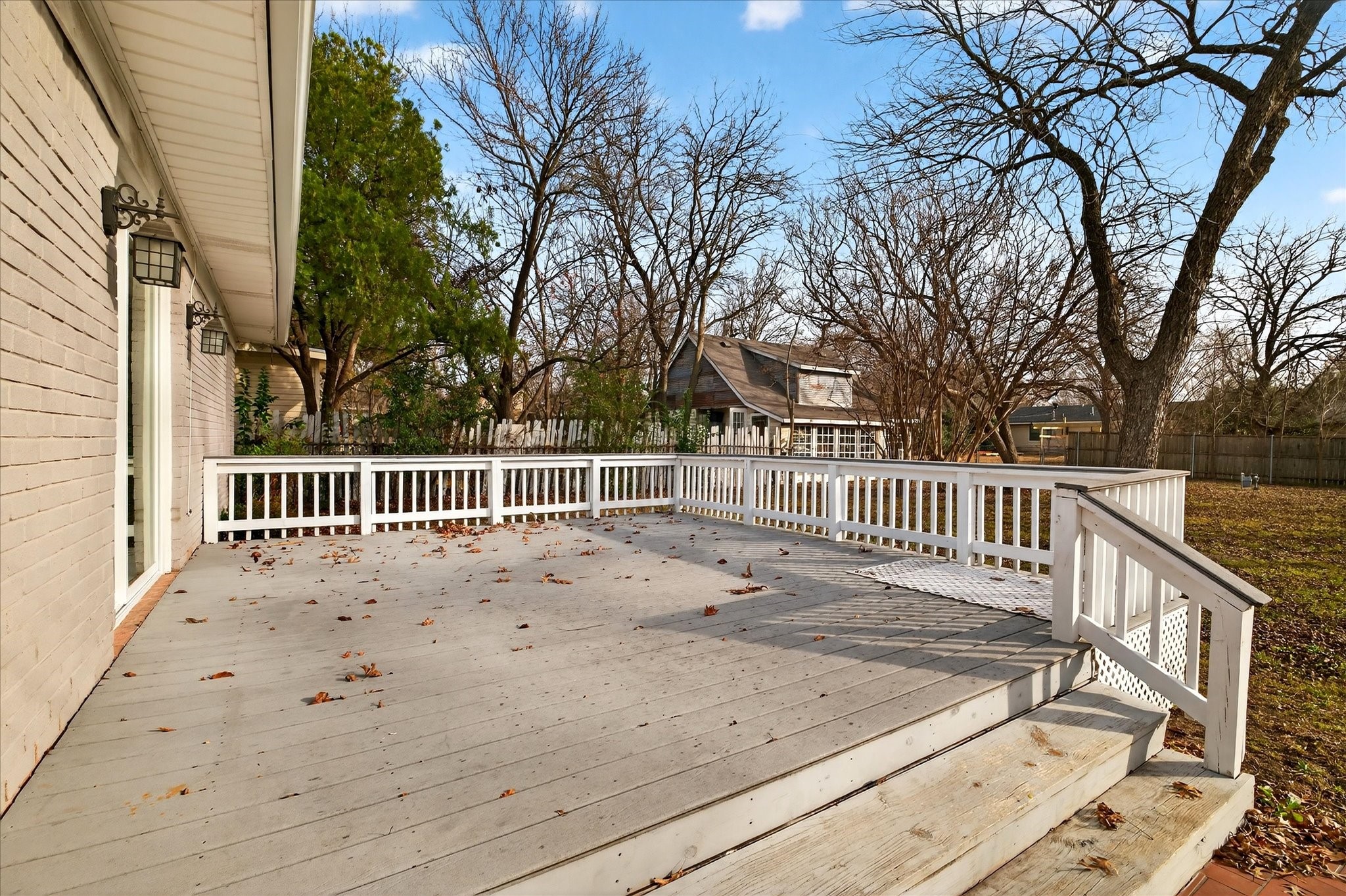 1807 W Josephine Street Mckinney TX 75069