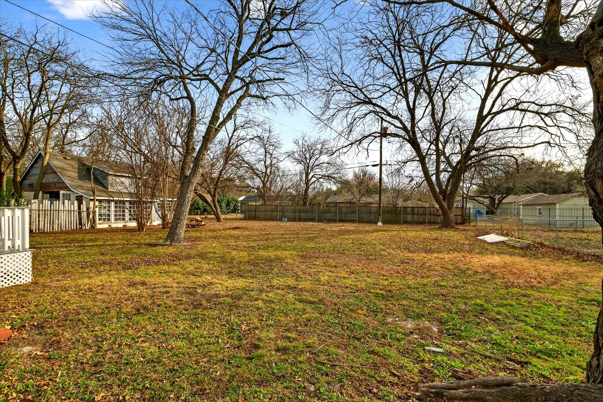 1807 W Josephine Street Mckinney TX 75069