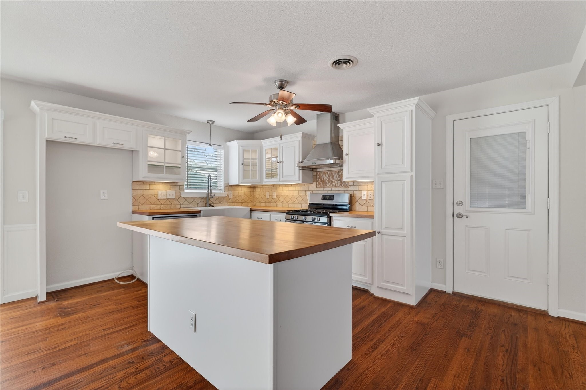 1807 W Josephine Street Mckinney TX 75069